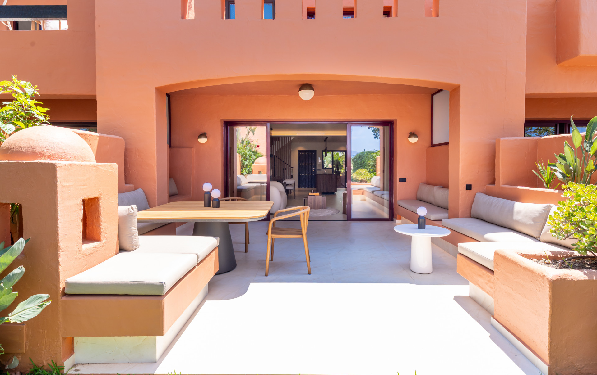4 Bedroom Townhouse in Marbella - Photo 2