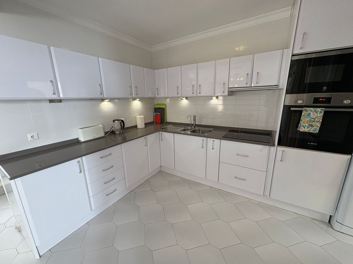 3 Bedroom Villa in Mijas - Photo 21