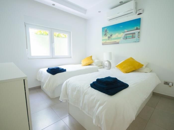 3 Bedroom Villa in Estepona - Foto 36