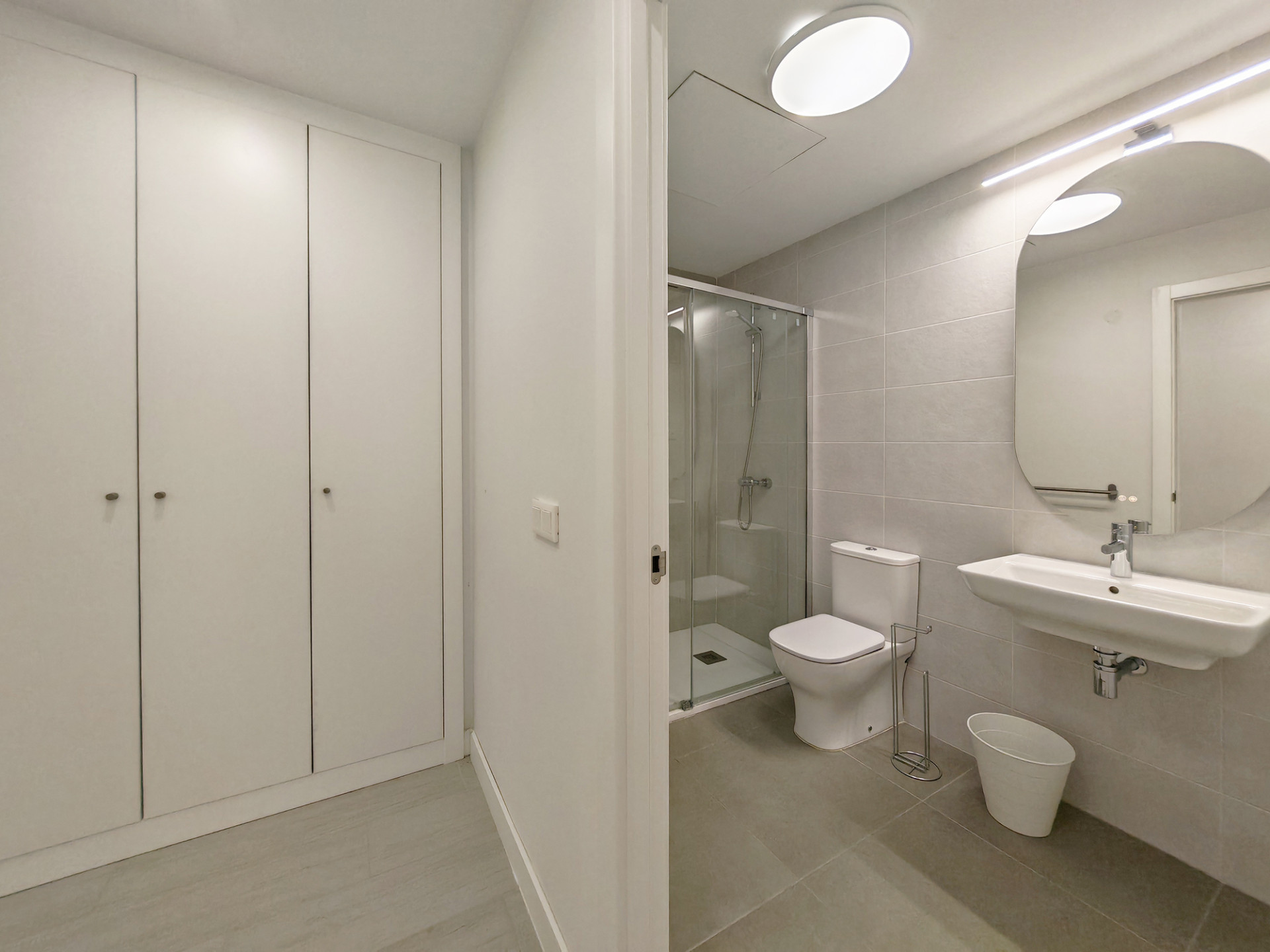 3 Bedroom Apartment in Estepona - Photo 11