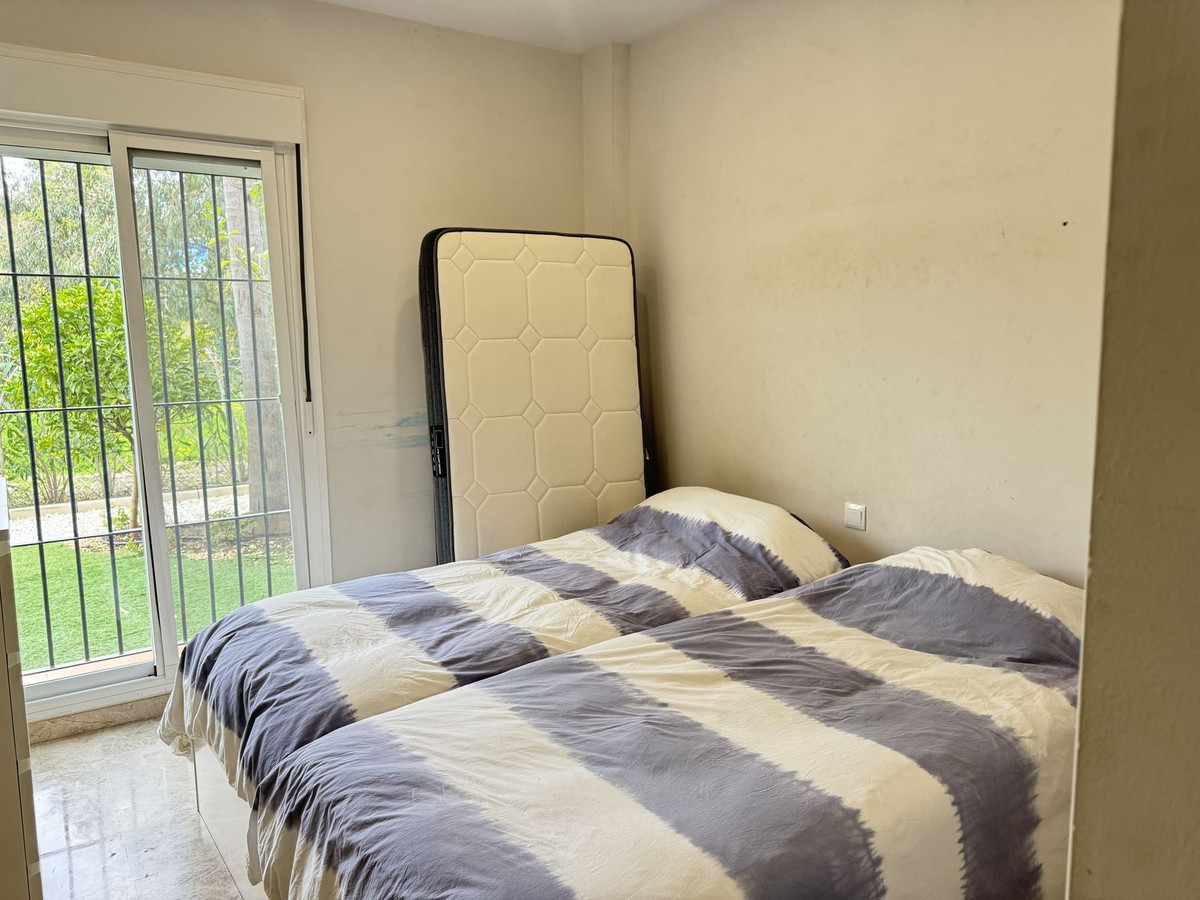 2 Bedroom Apartment in Marbella - Photo 13