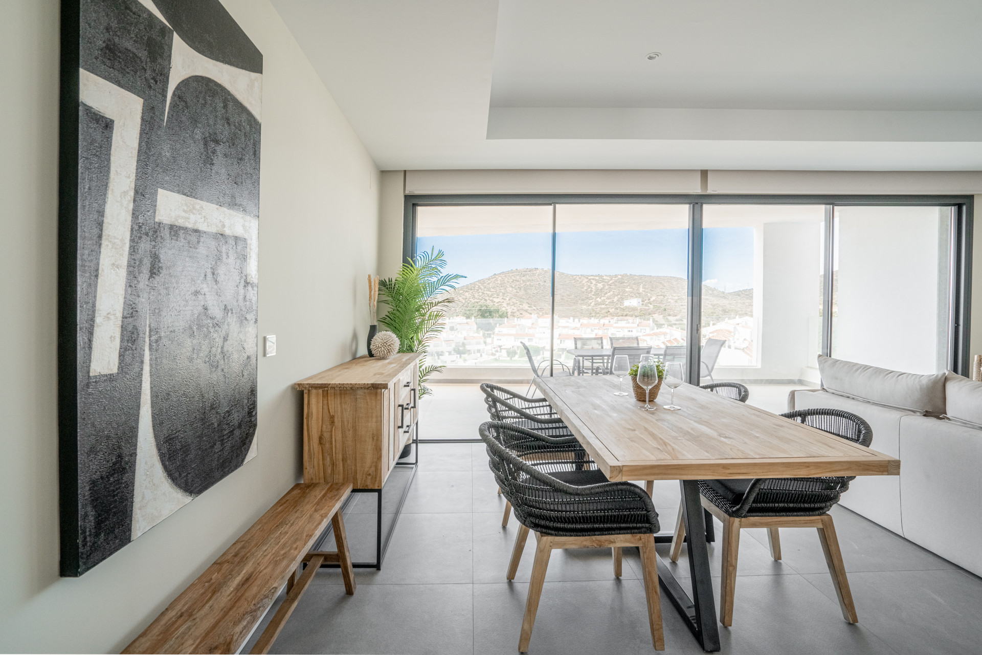 2 Bedroom Apartment in Fuengirola - Photo 15