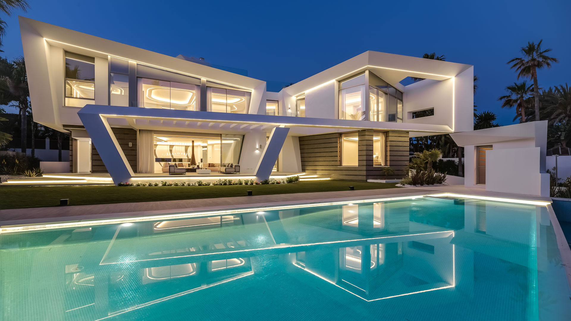 6 Bedroom Villa in Marbella - Photo 36