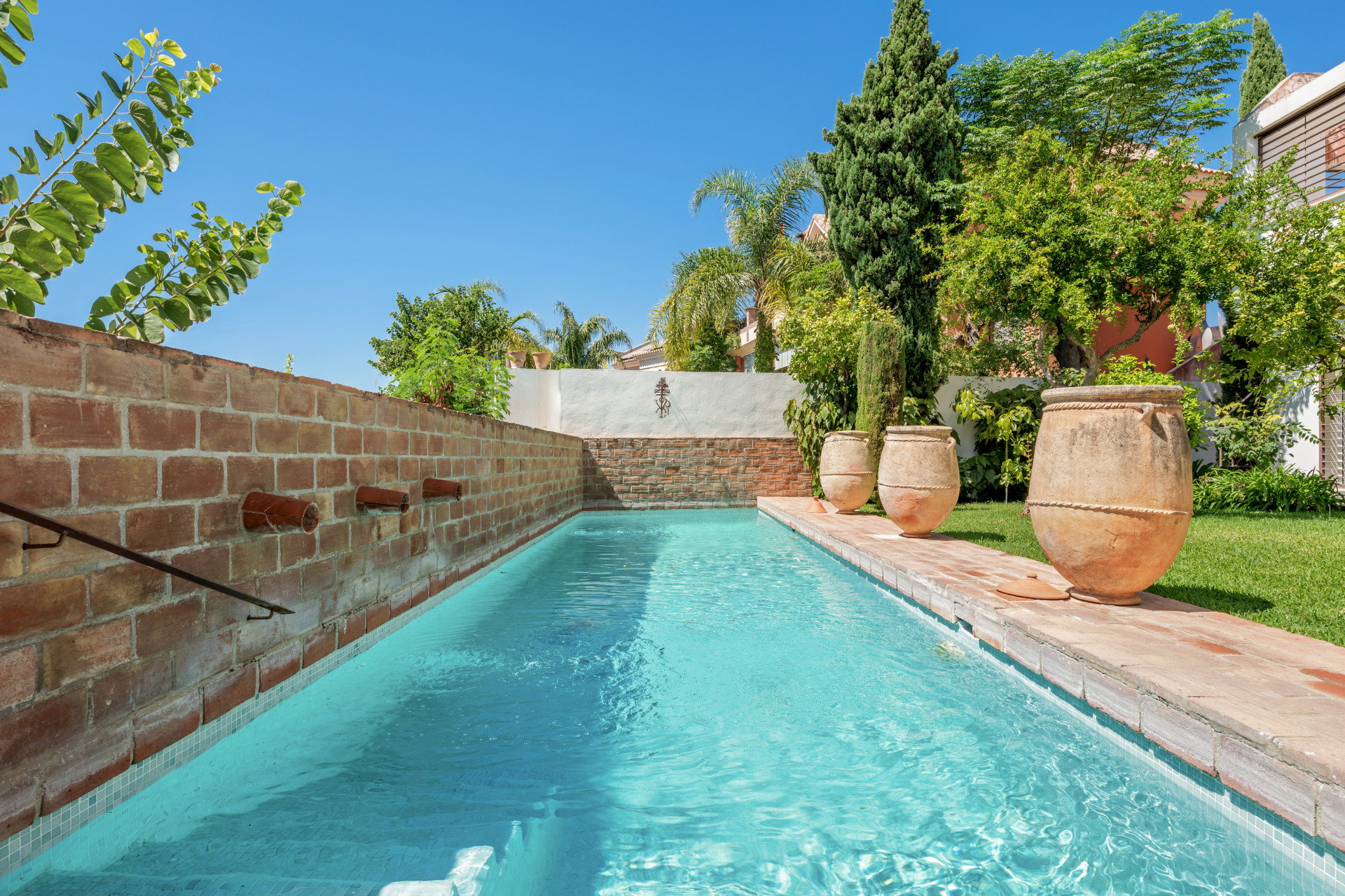 4 Bedroom Villa in Estepona - Photo 23