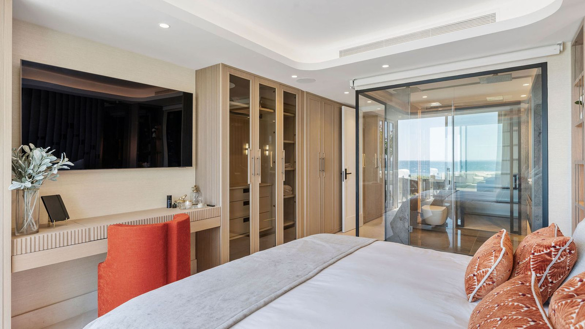 3 Bedroom Apartment in Marbella - Photo 27