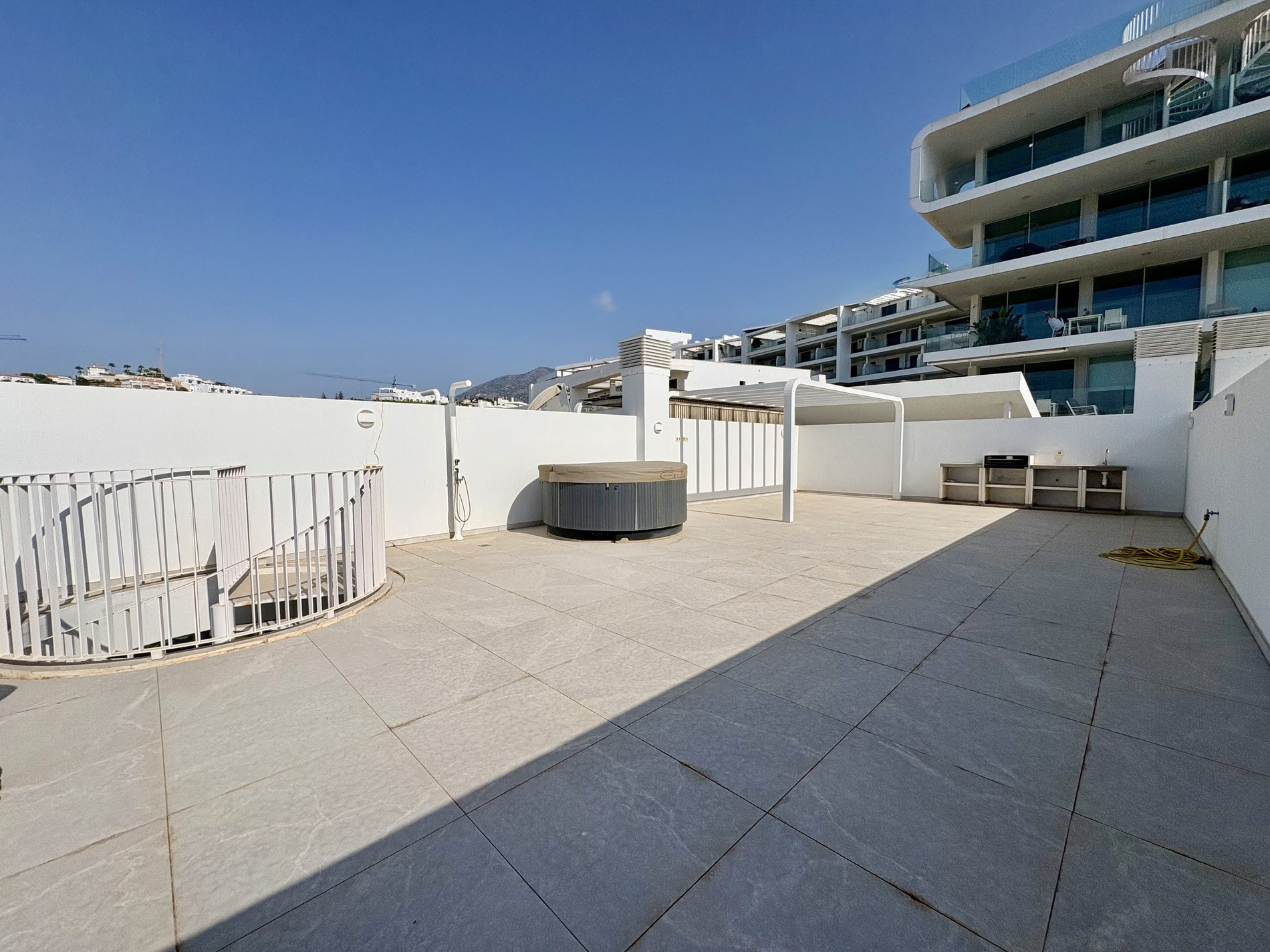 2 Bedroom Apartment in Fuengirola - Foto 16