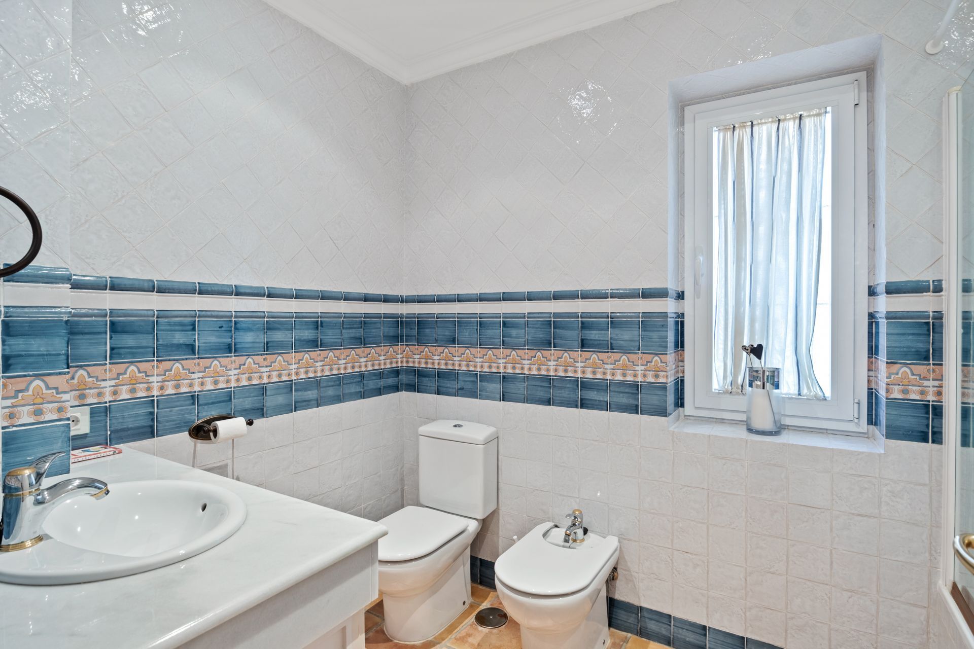 4 Bedroom Villa in Benahavís - Foto 13