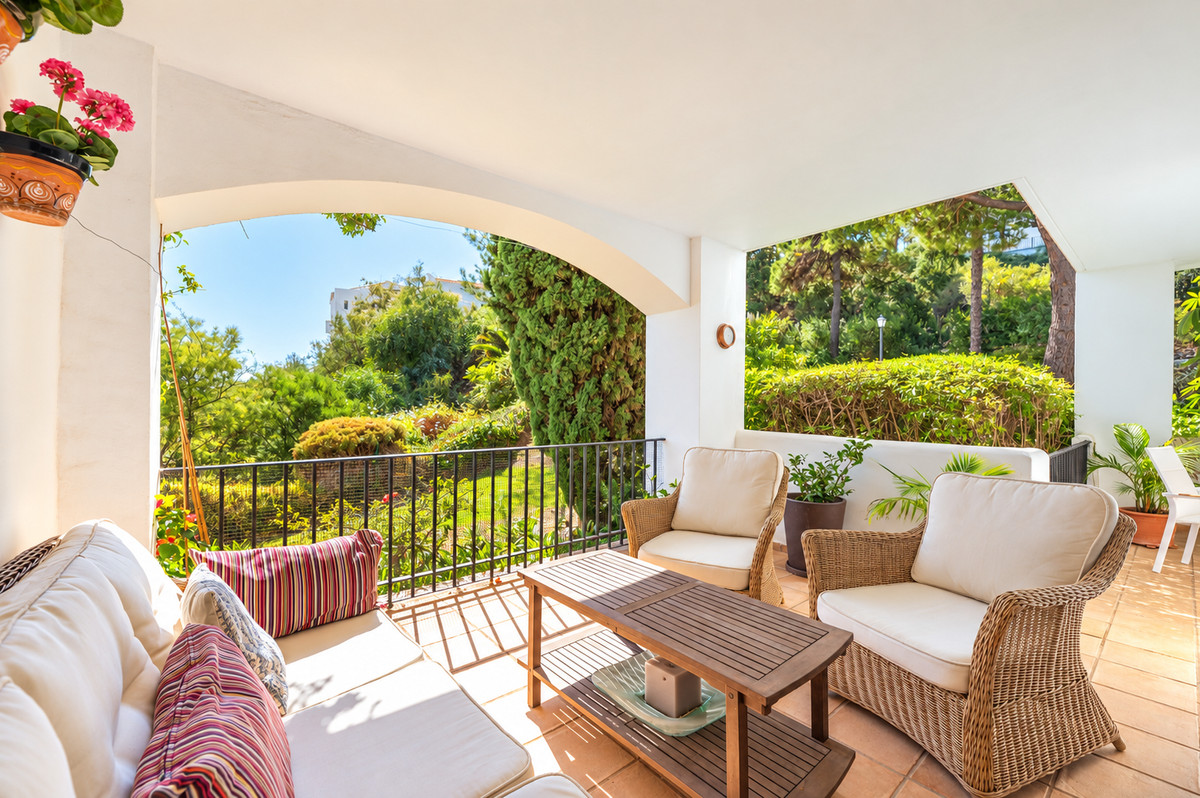 3 Bedroom Apartment in Benahavís