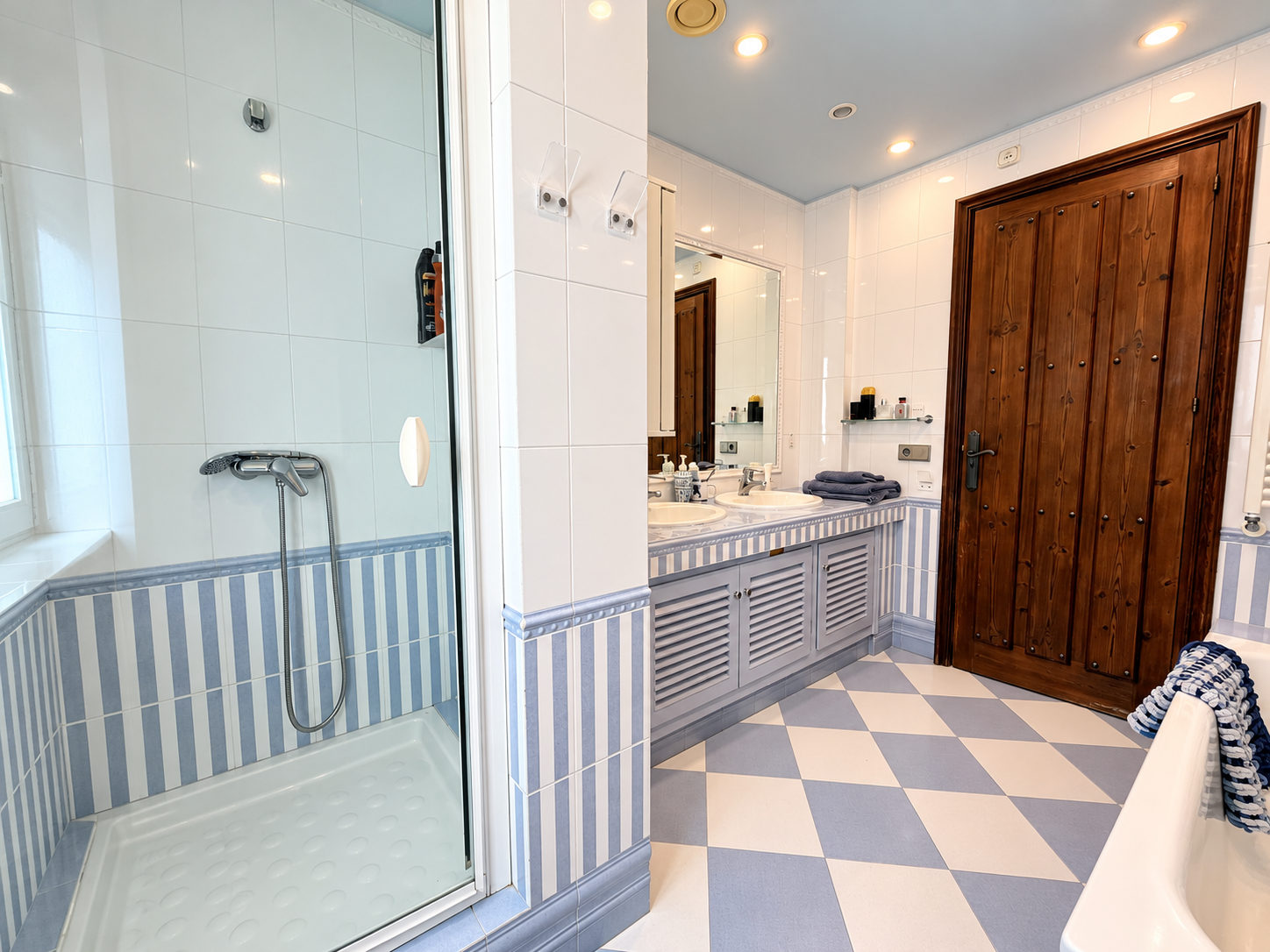 7 Bedroom Villa in Mijas - Photo 23