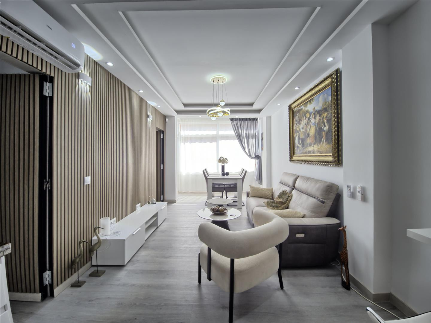 2 Bedroom Apartment in Marbella - Photo 7