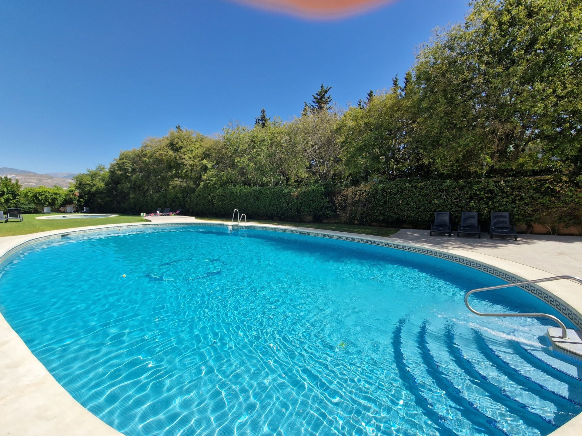 1 Bedroom Apartment in Marbella - Photo 16