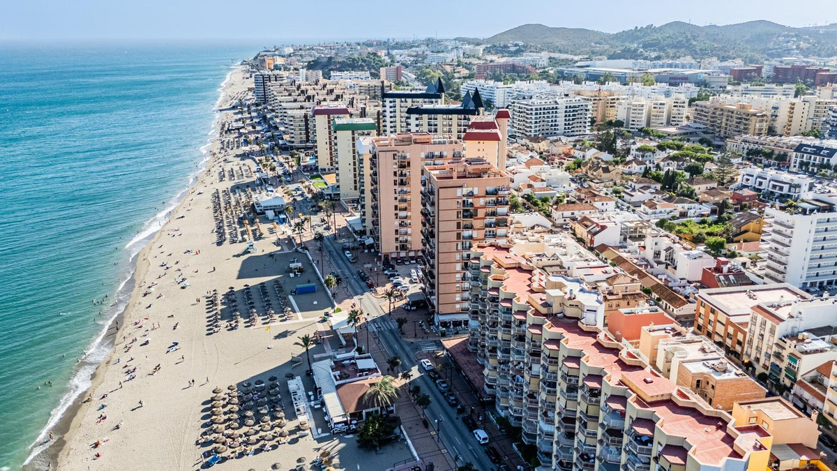 2 Bedroom Apartment in Fuengirola - Foto 27