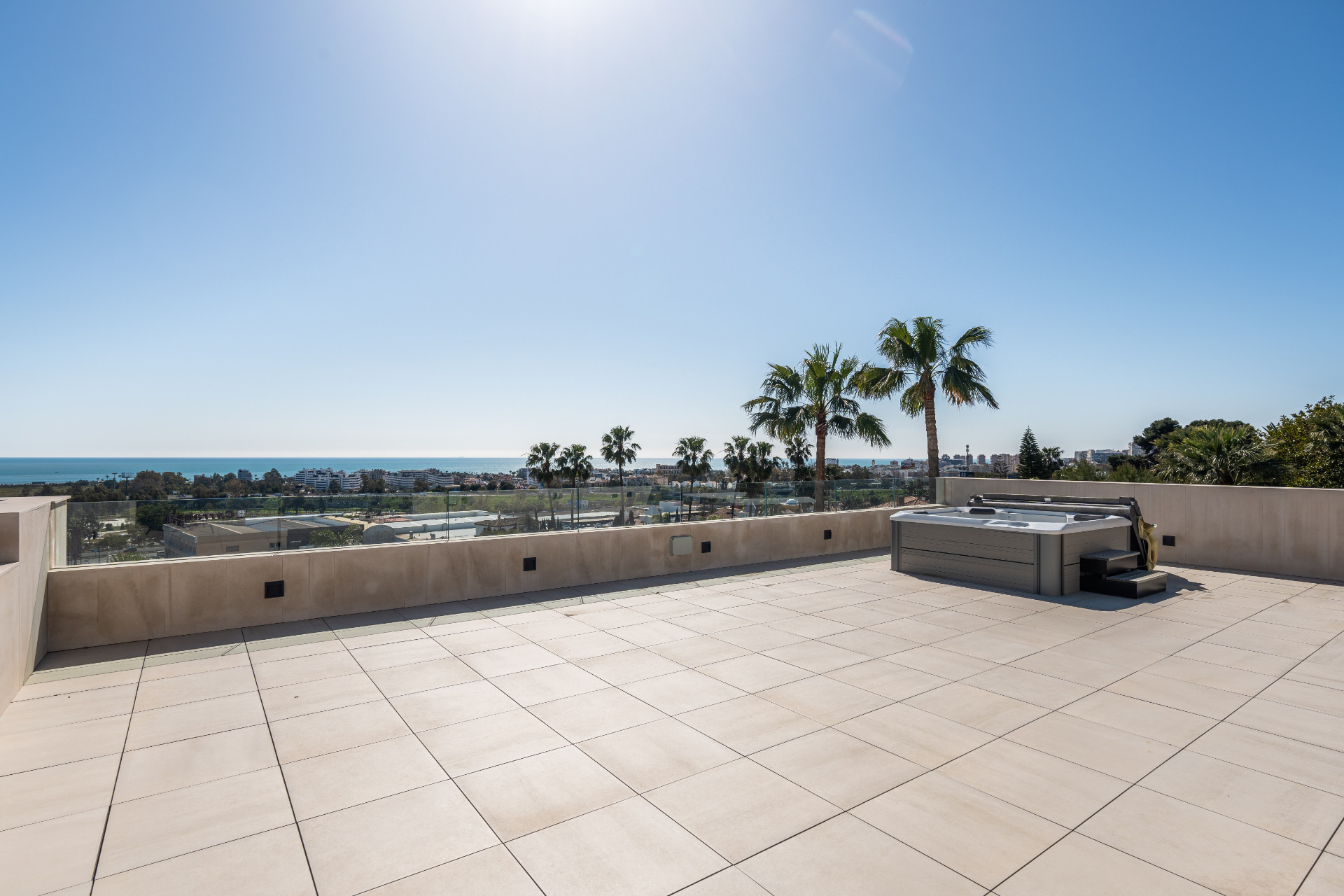 5 Bedroom Villa in Málaga - Photo 21
