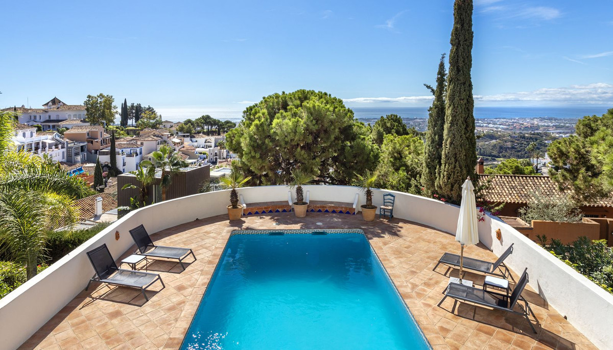 7 Bedroom Villa in Benahavís - Фото 2