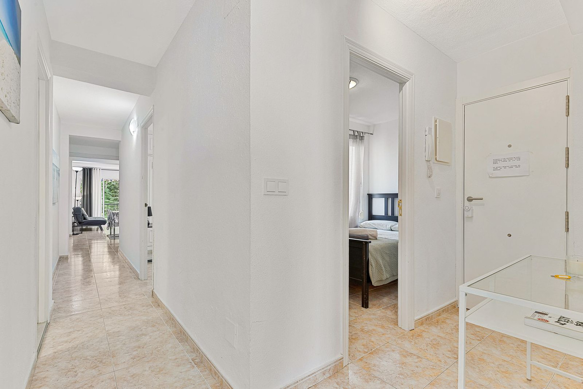 3 Bedroom Apartment in Fuengirola - Foto 3
