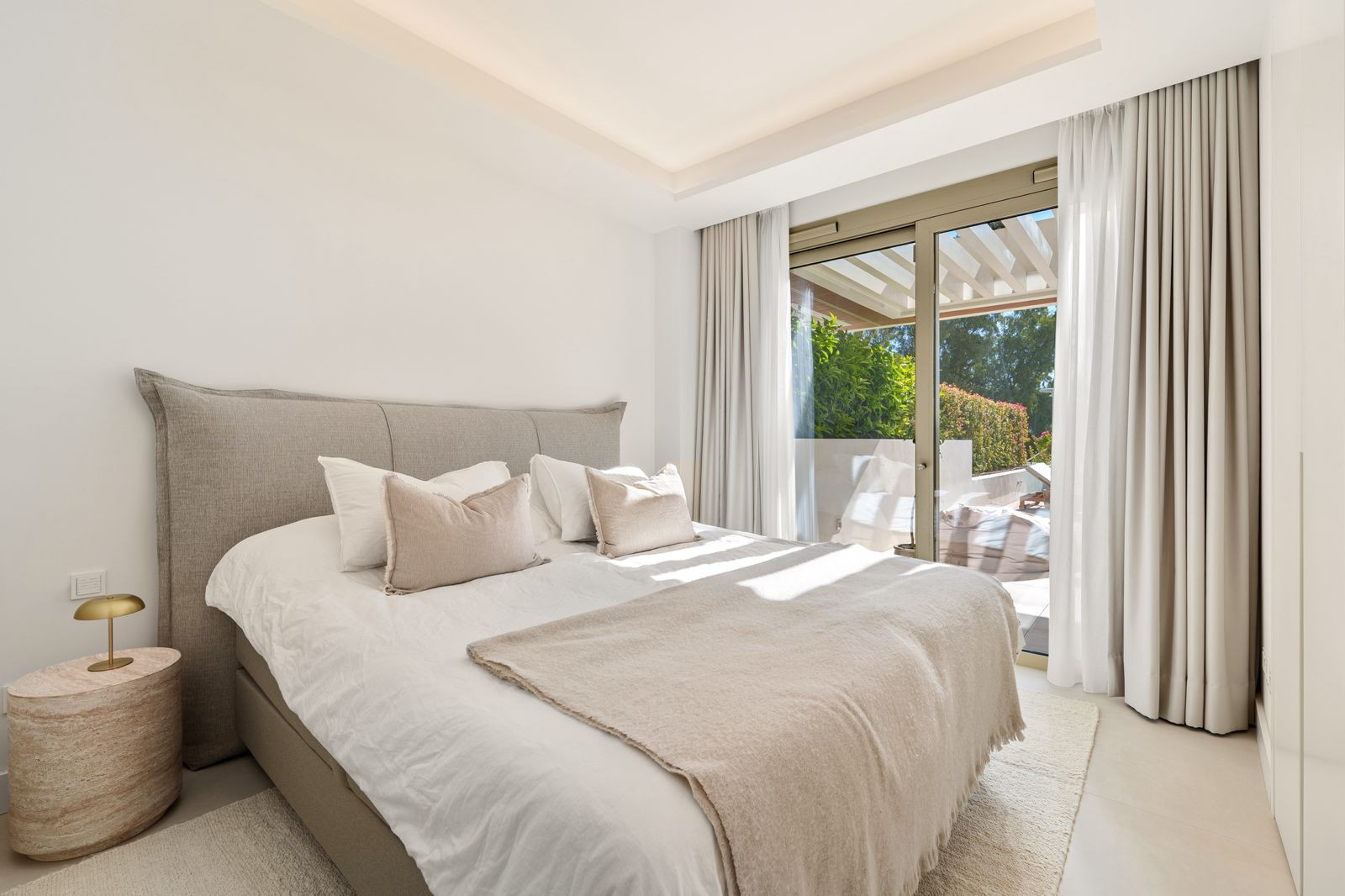 4 Bedroom Townhouse in Marbella - Photo 23