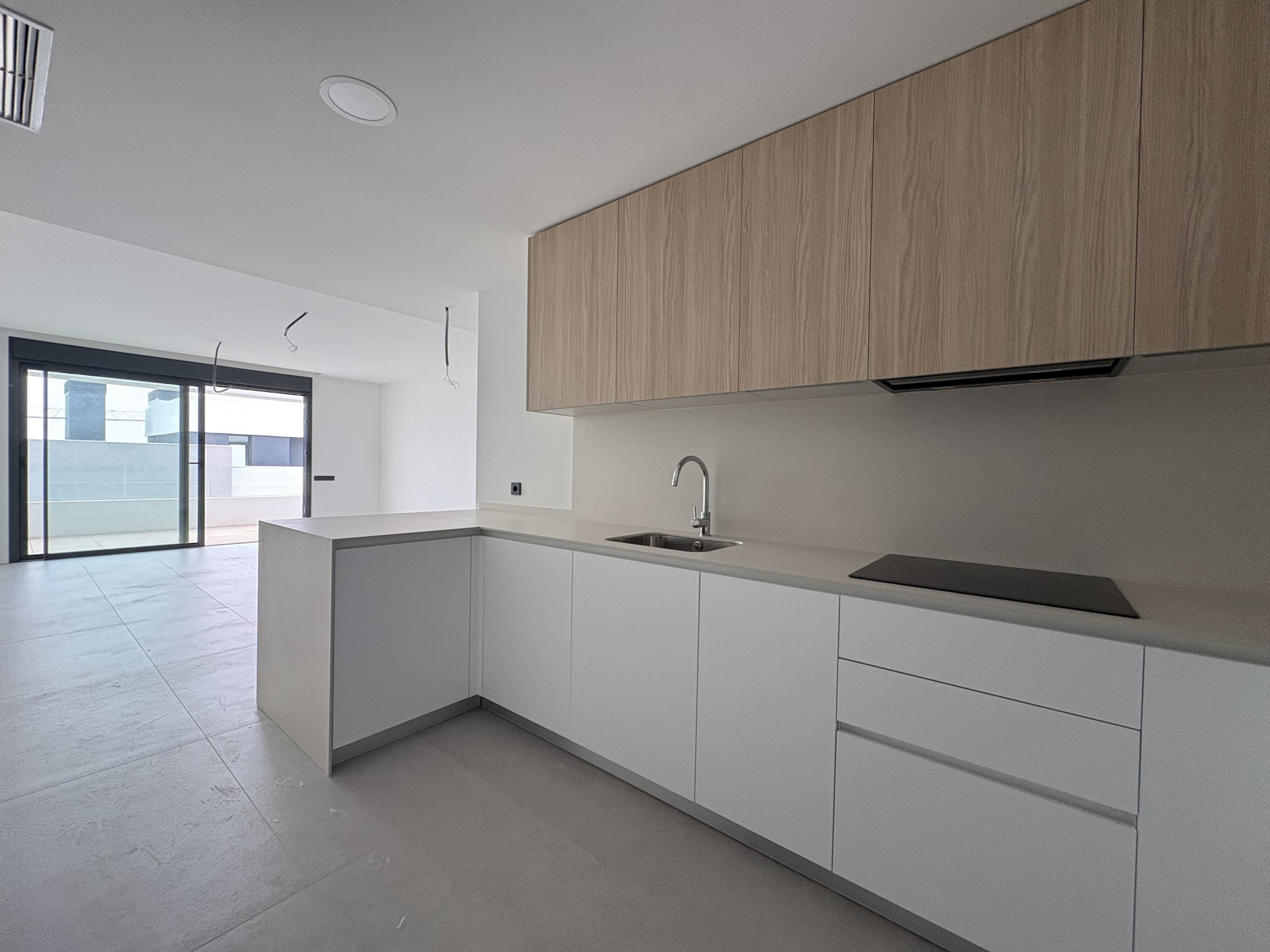 2 Bedroom Apartment in Marbella - Photo 31
