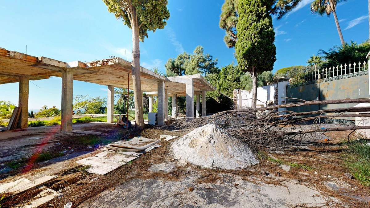 4,600 m² Plot in Marbella - Photo 6