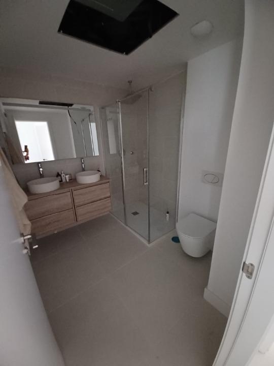 2 Bedroom Apartment in Benalmádena - Foto 17