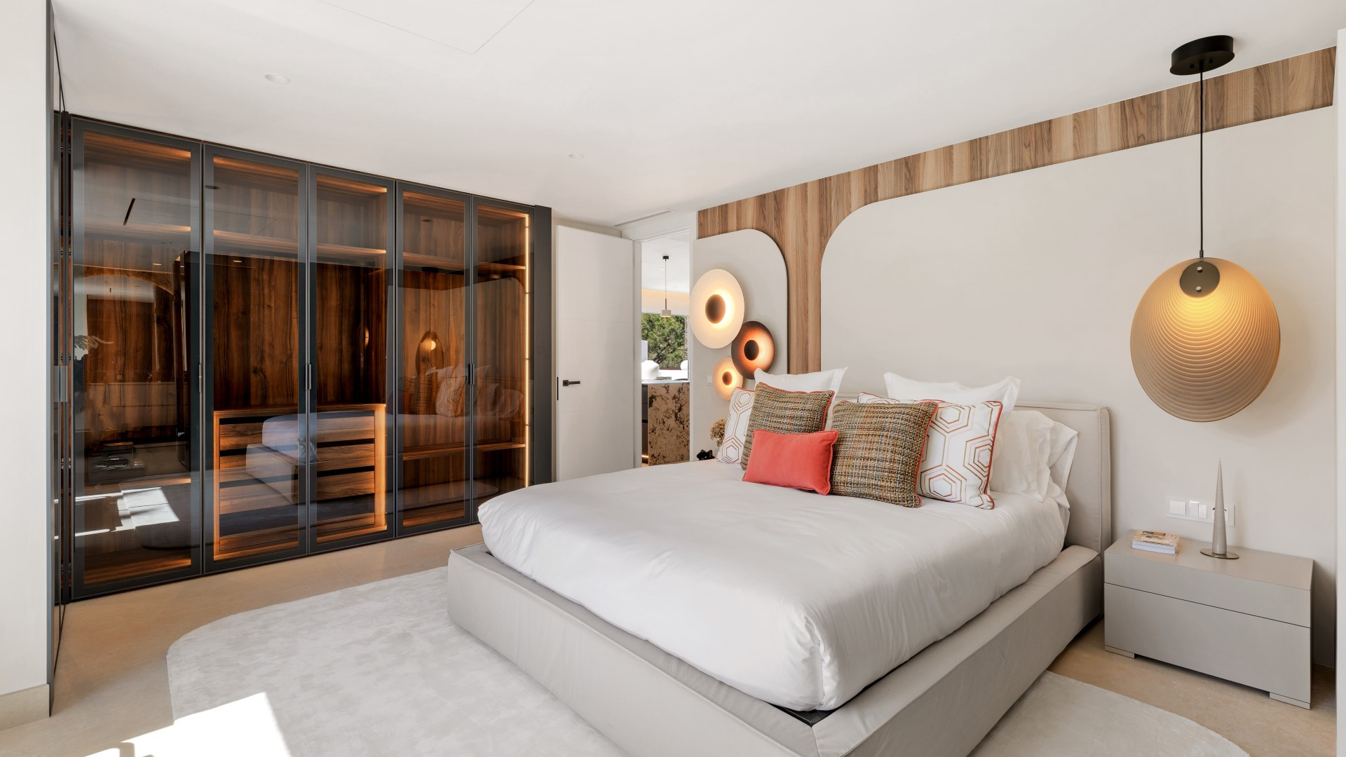 3 Bedroom Apartment in Marbella - Photo 15