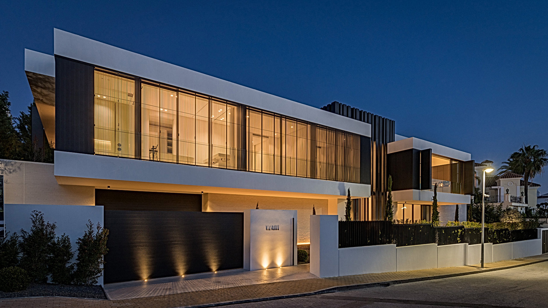 4 Bedroom Villa in Estepona - Photo 27