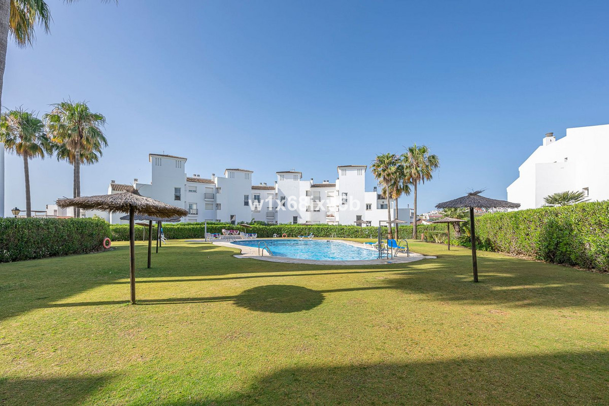 2 Bedroom Apartment in Manilva - Foto 30