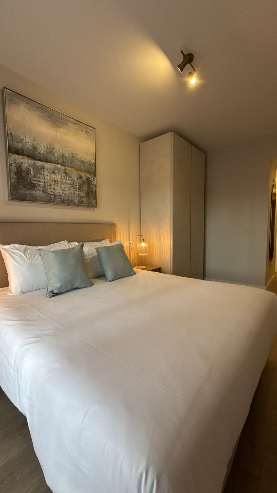 2 Bedroom Apartment in Estepona - Photo 14