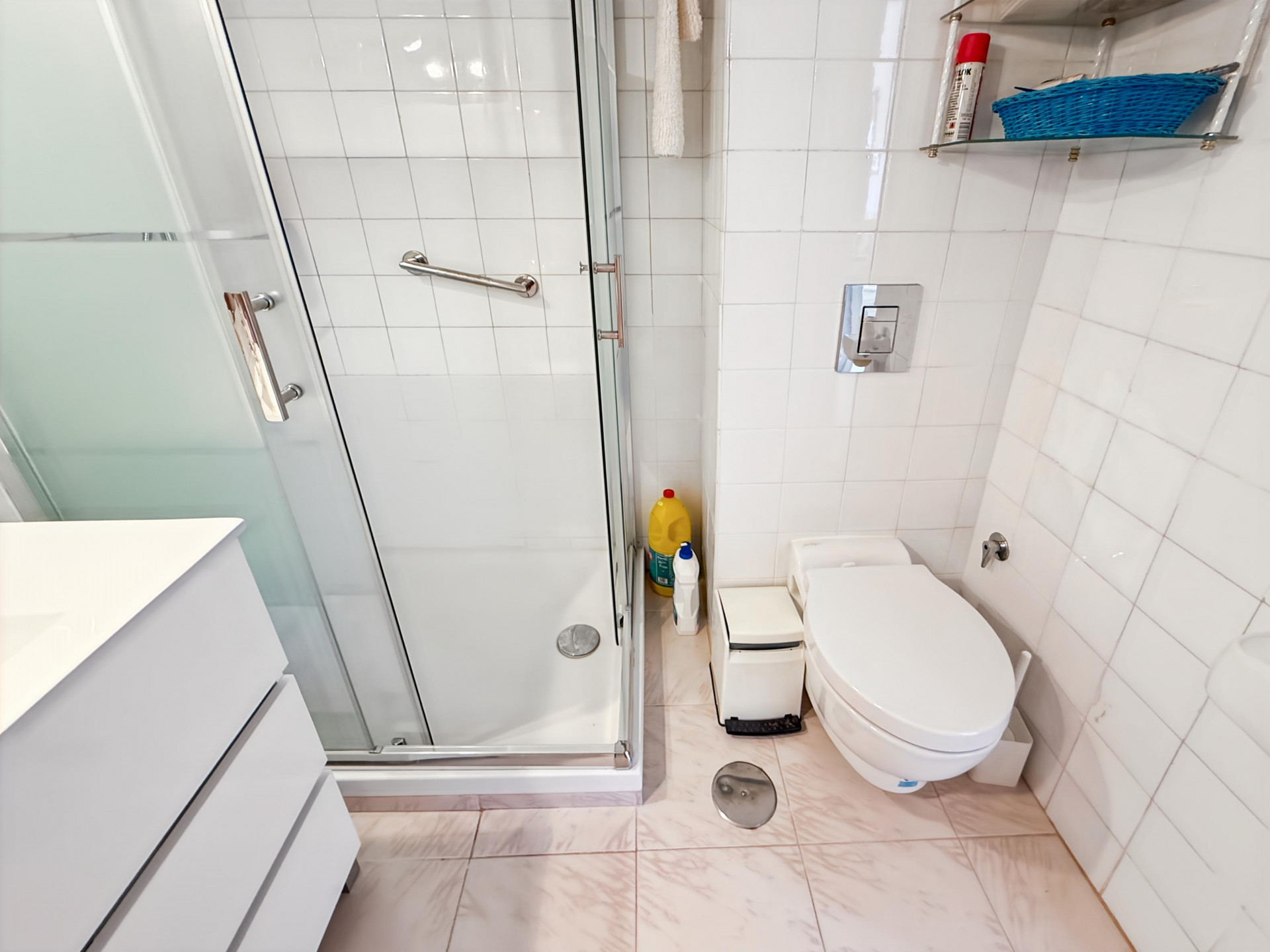 3 Bedroom Apartment in Estepona - Photo 13