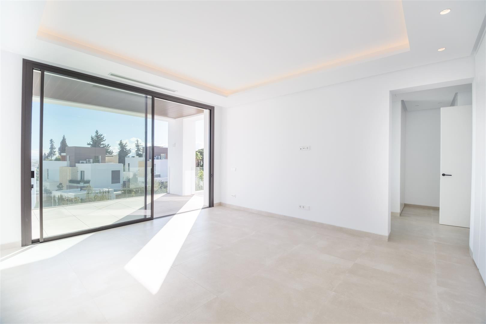 4 Bedroom Villa in Marbella - Foto 13
