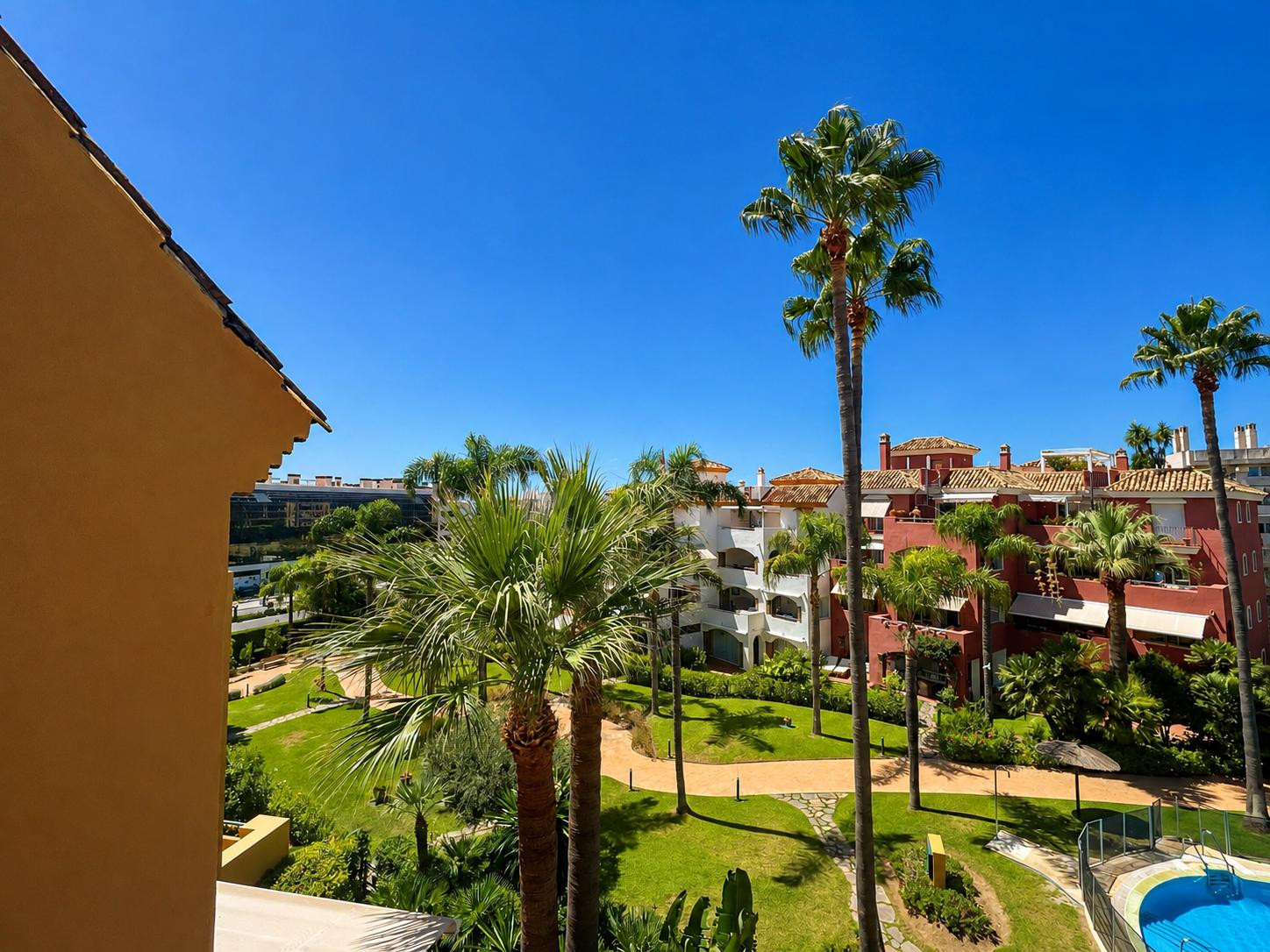 Apartamento com 3 quartos com piscina em Málaga, Espanha – Foto 10