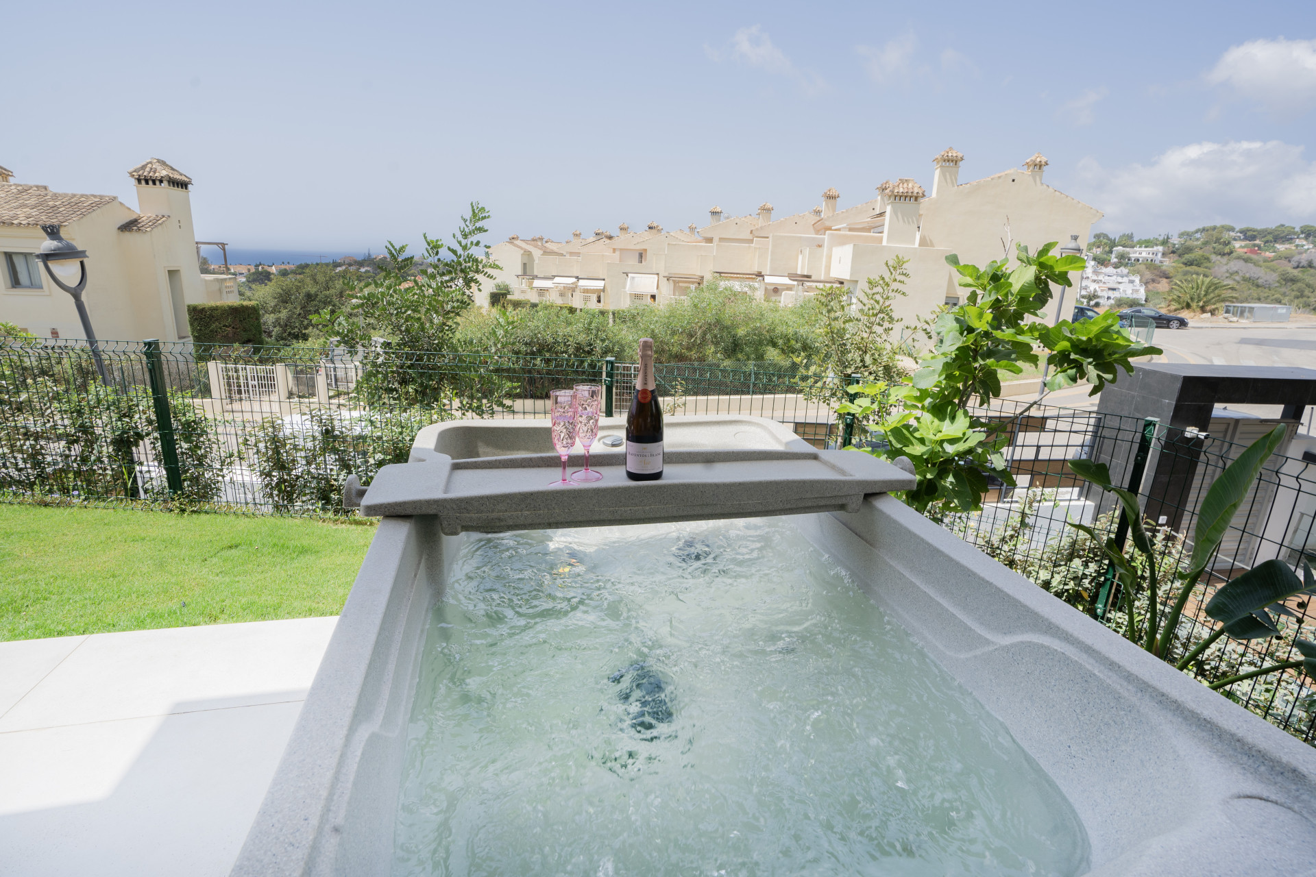 3 Bedroom Apartment in Marbella - Photo 7