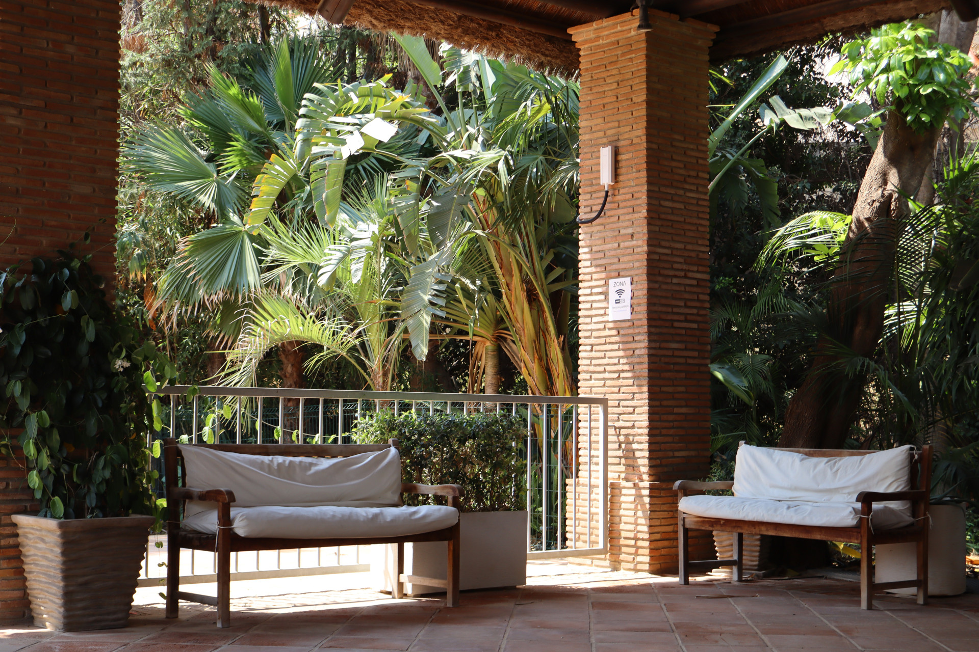 3 Bedroom Penthouse in Estepona - Photo 29