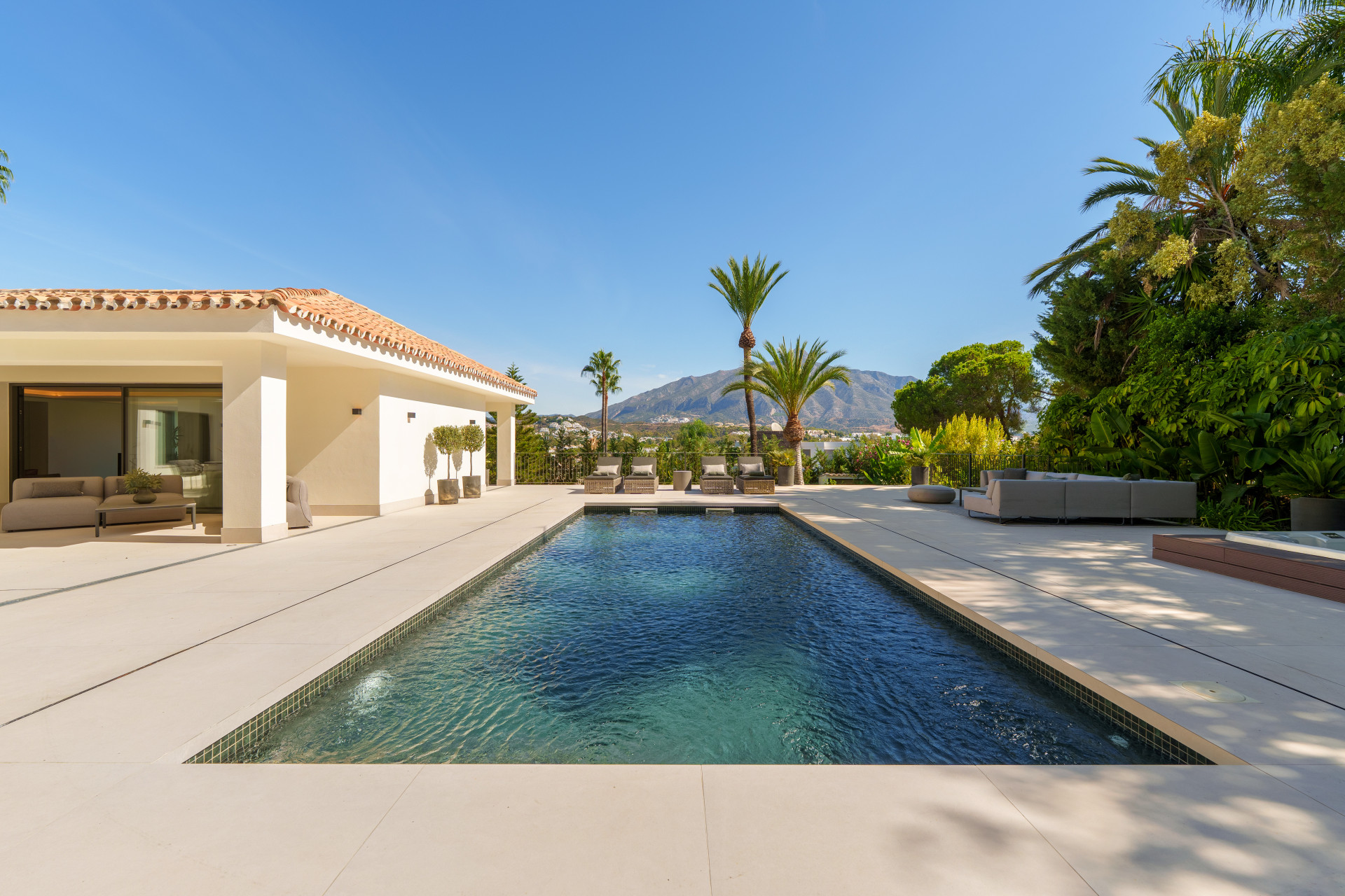 5 Bedroom Villa in Marbella - Foto 9