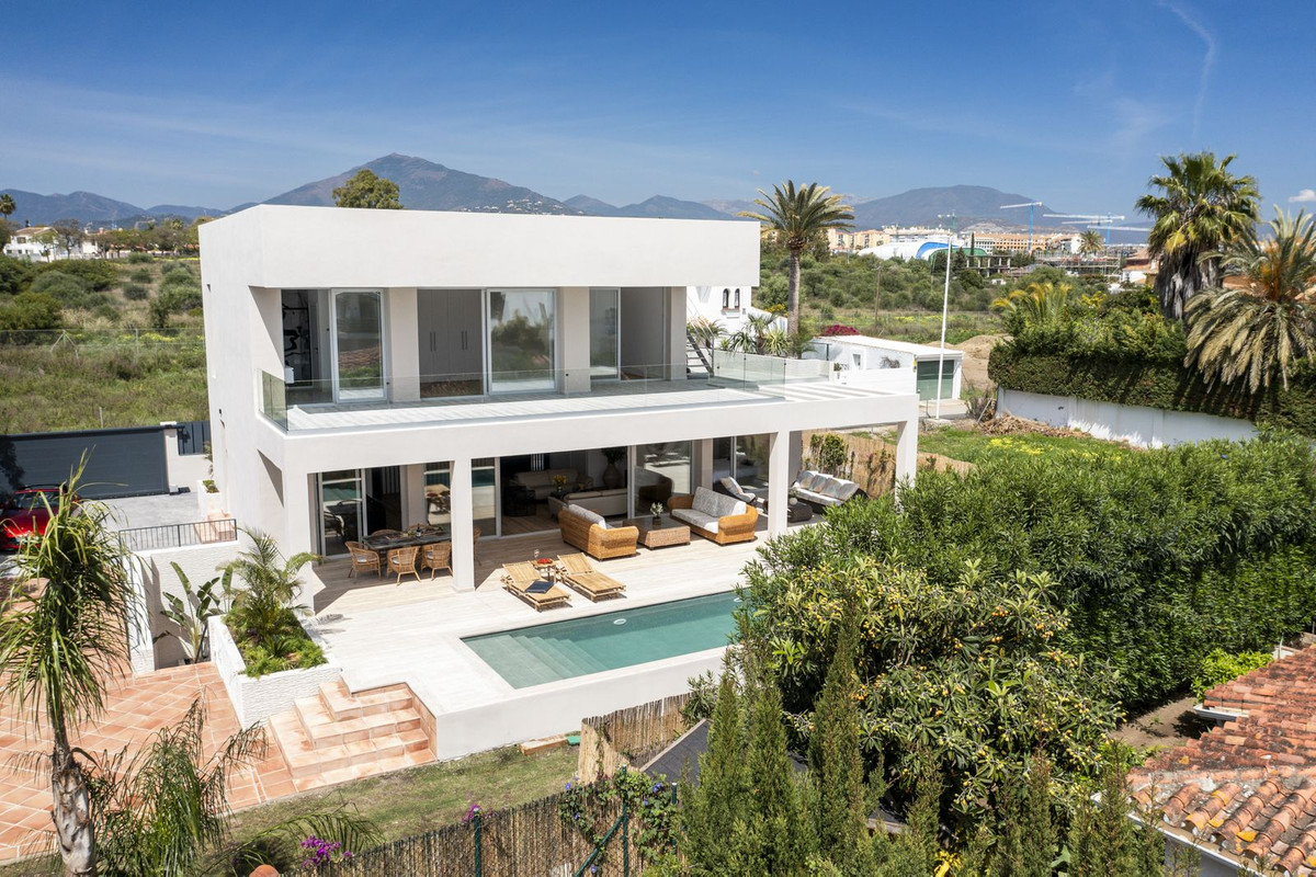 5 Bedroom Villa in San Pedro de Alcántara