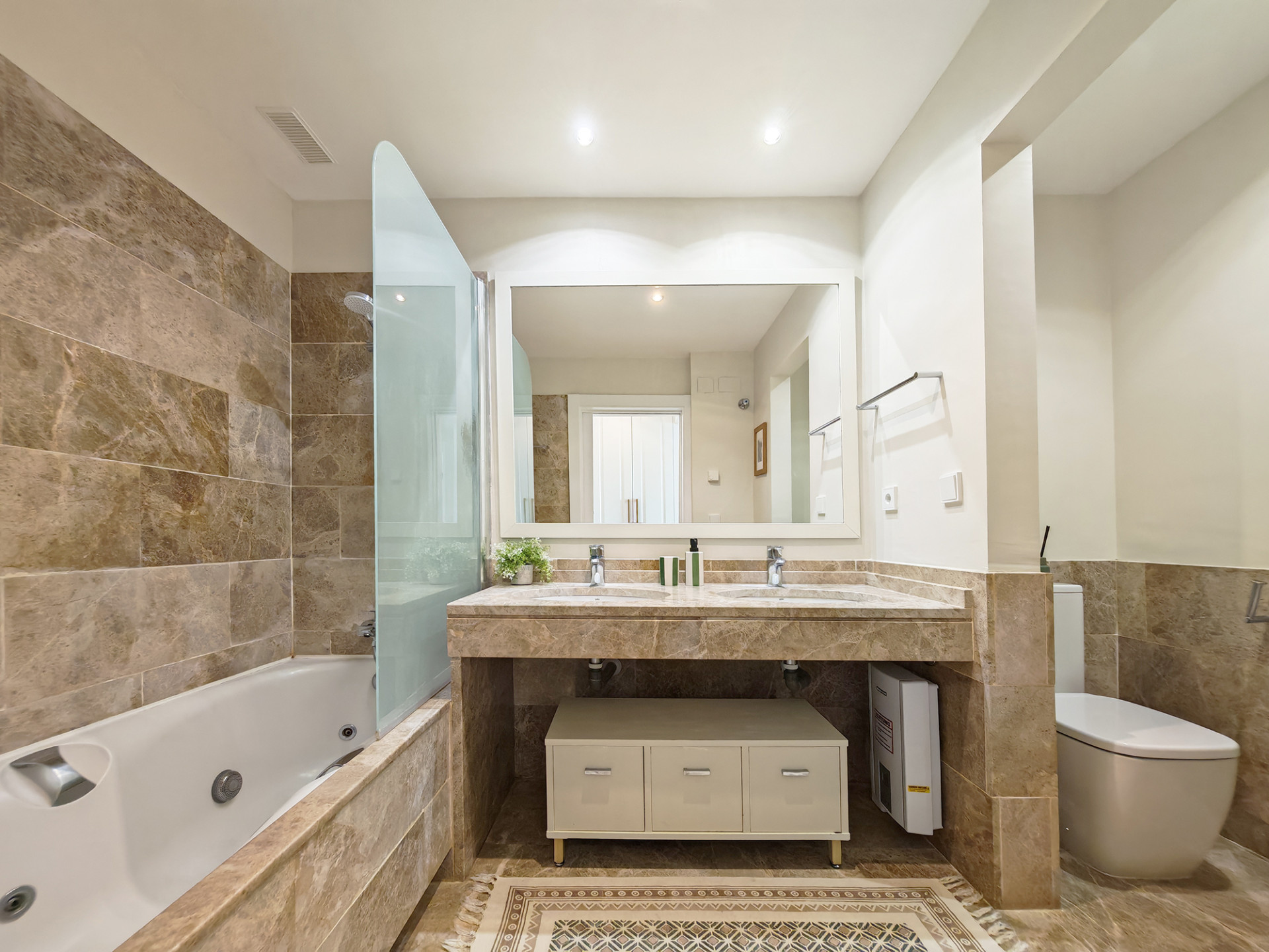 3 Bedroom Townhouse in Marbella - Foto 18