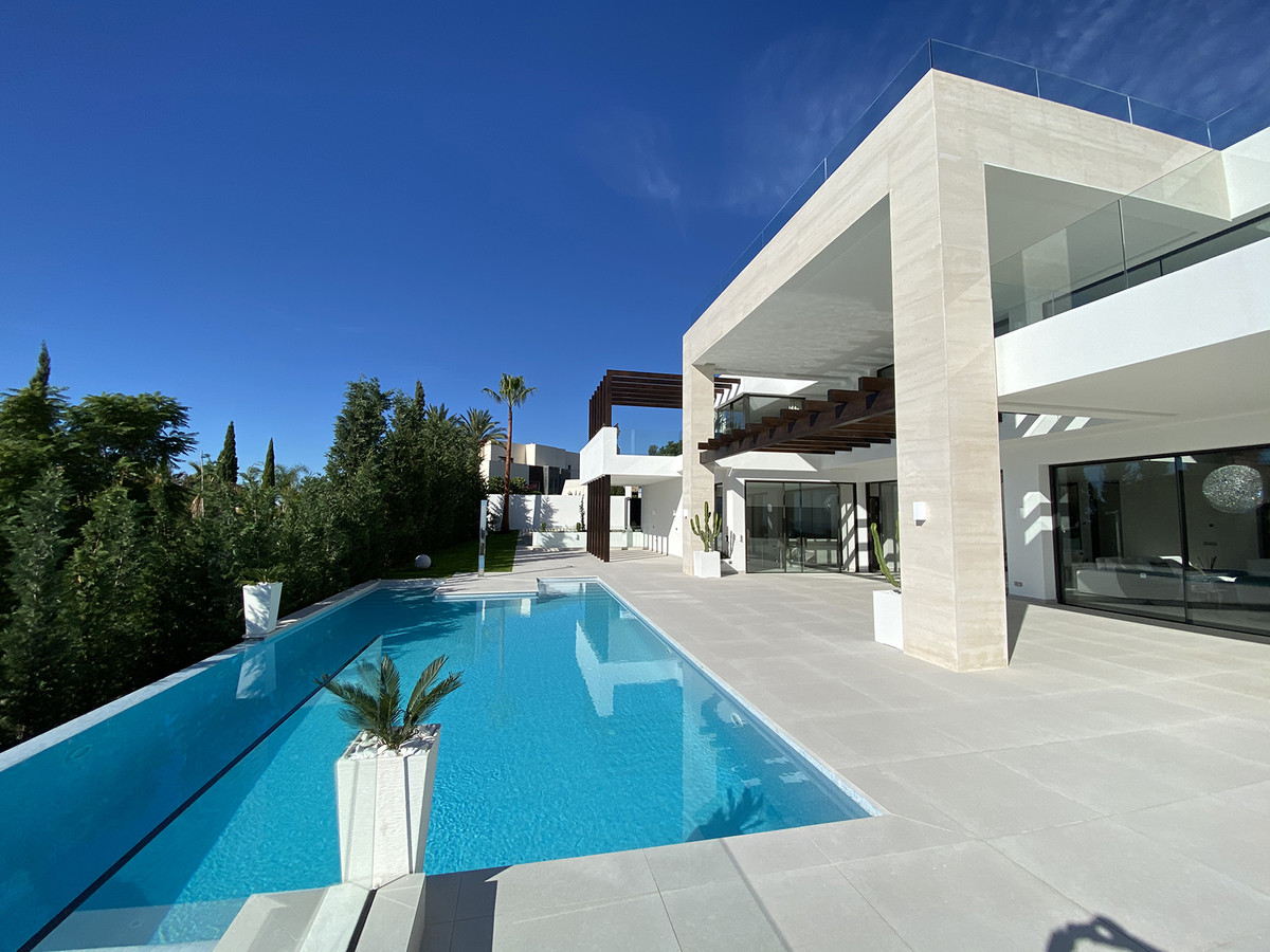 6 Bedroom Villa in Benahavís - Foto 2
