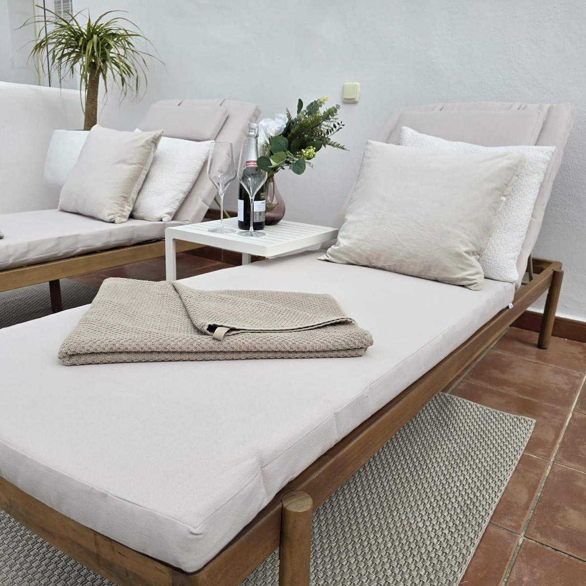 2 Bedroom Apartment in Estepona - Foto 3