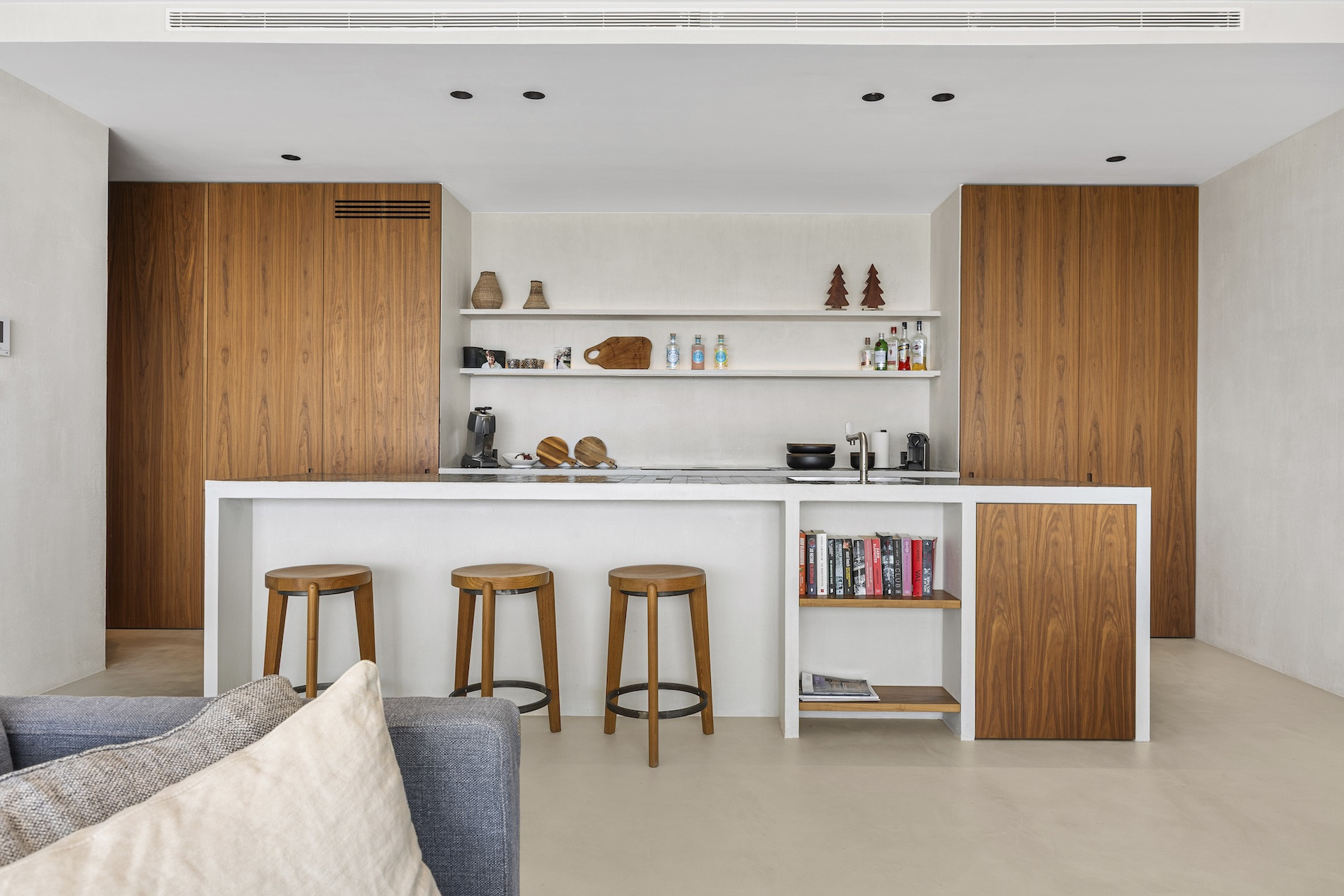 3 Bedroom Apartment in Benahavís - Photo 10