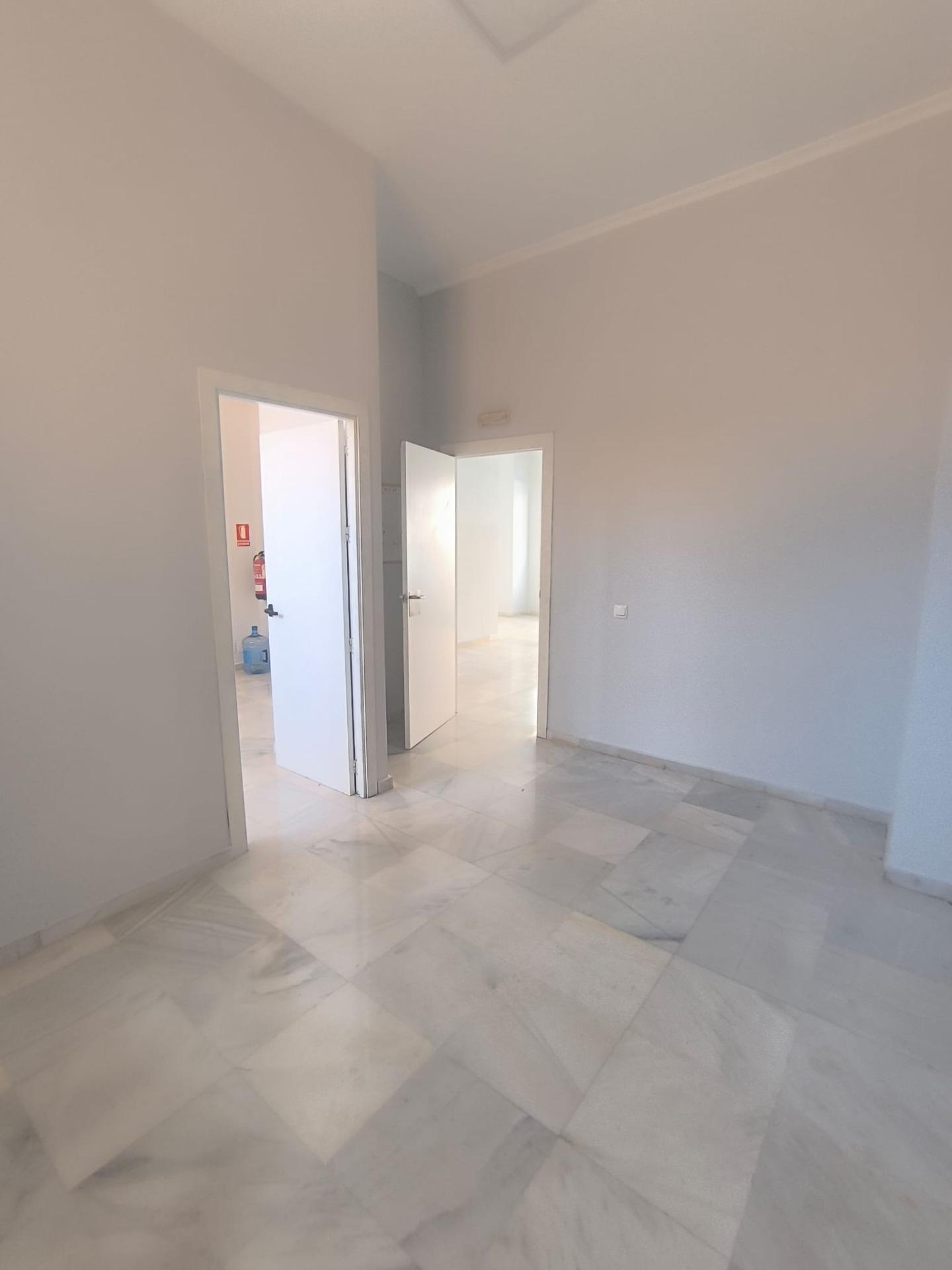 Local en Málaga – Foto 2