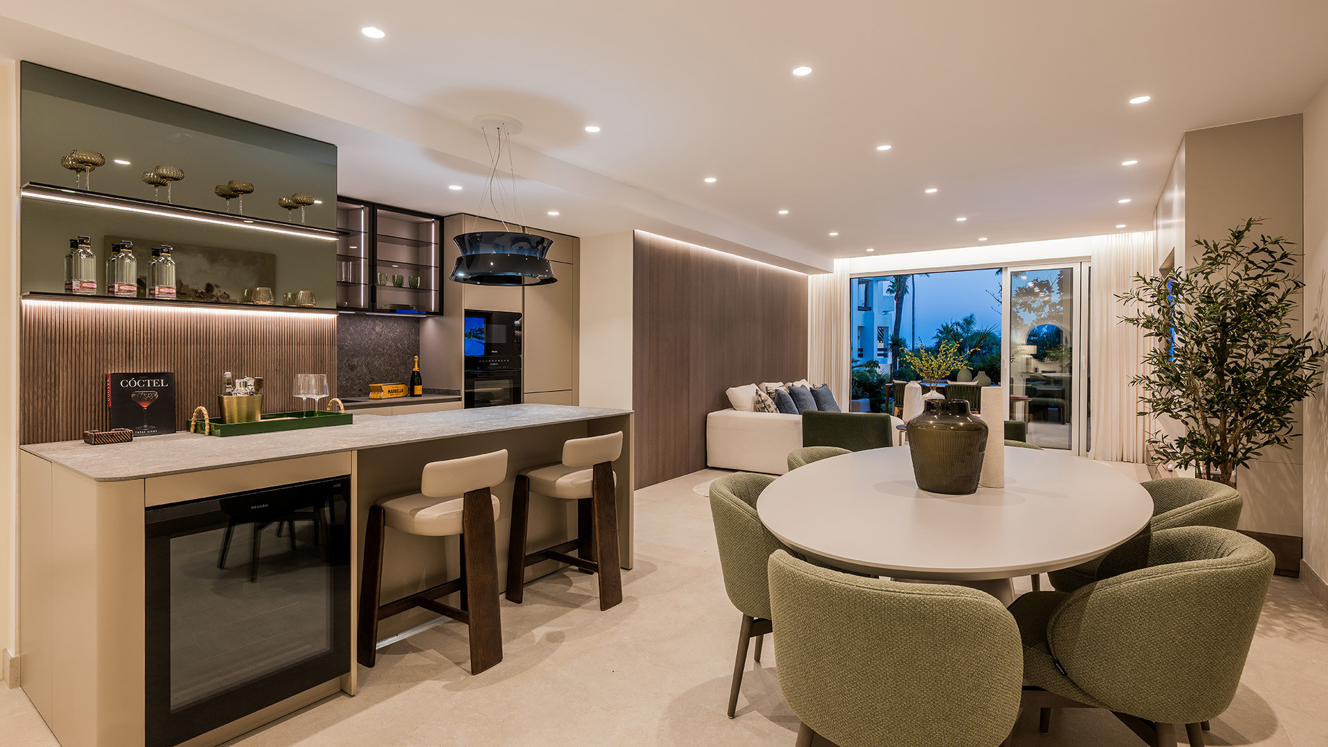 3 Bedroom Apartment in Estepona - Foto 7