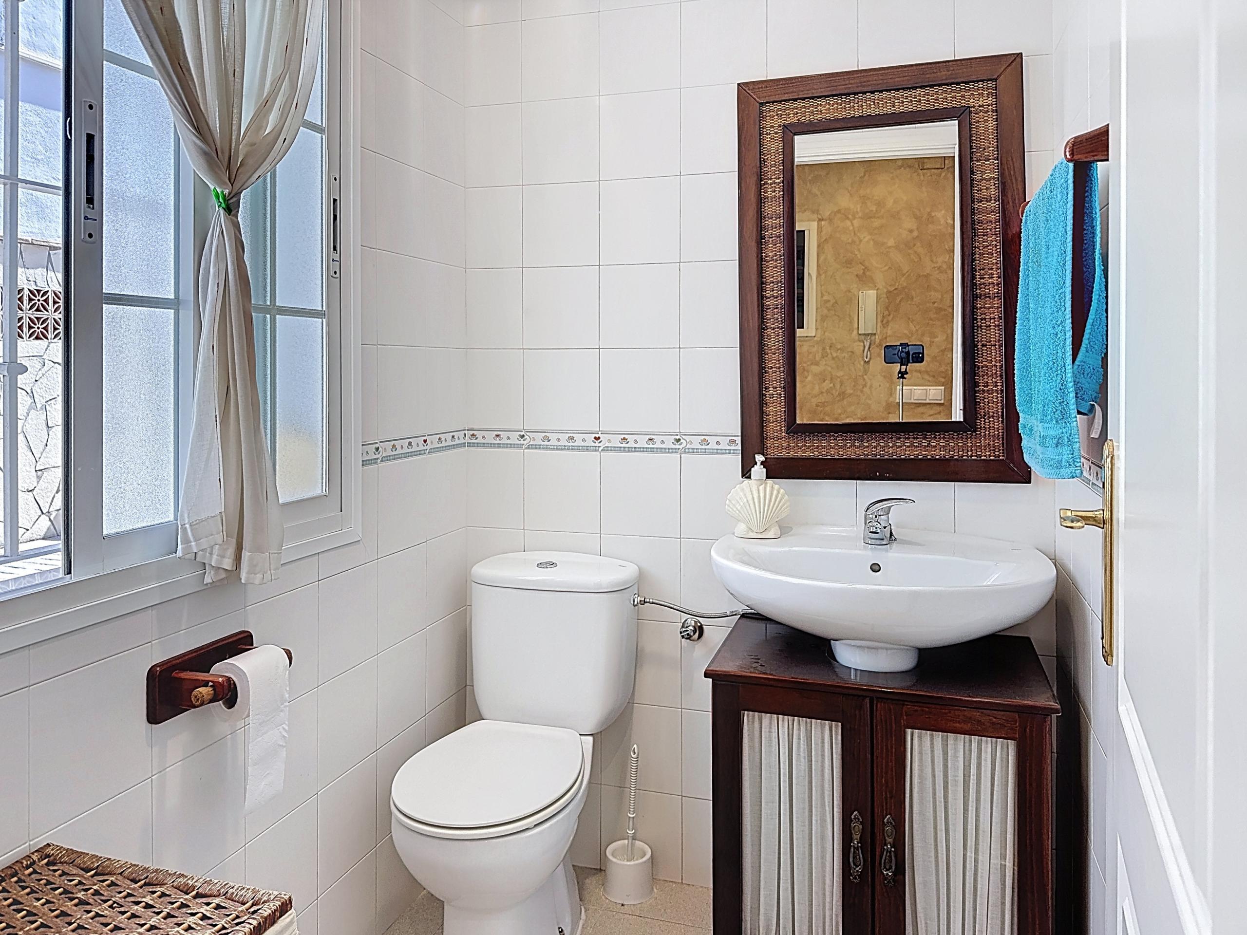 4 Bedroom Villa in Fuengirola - Photo 13