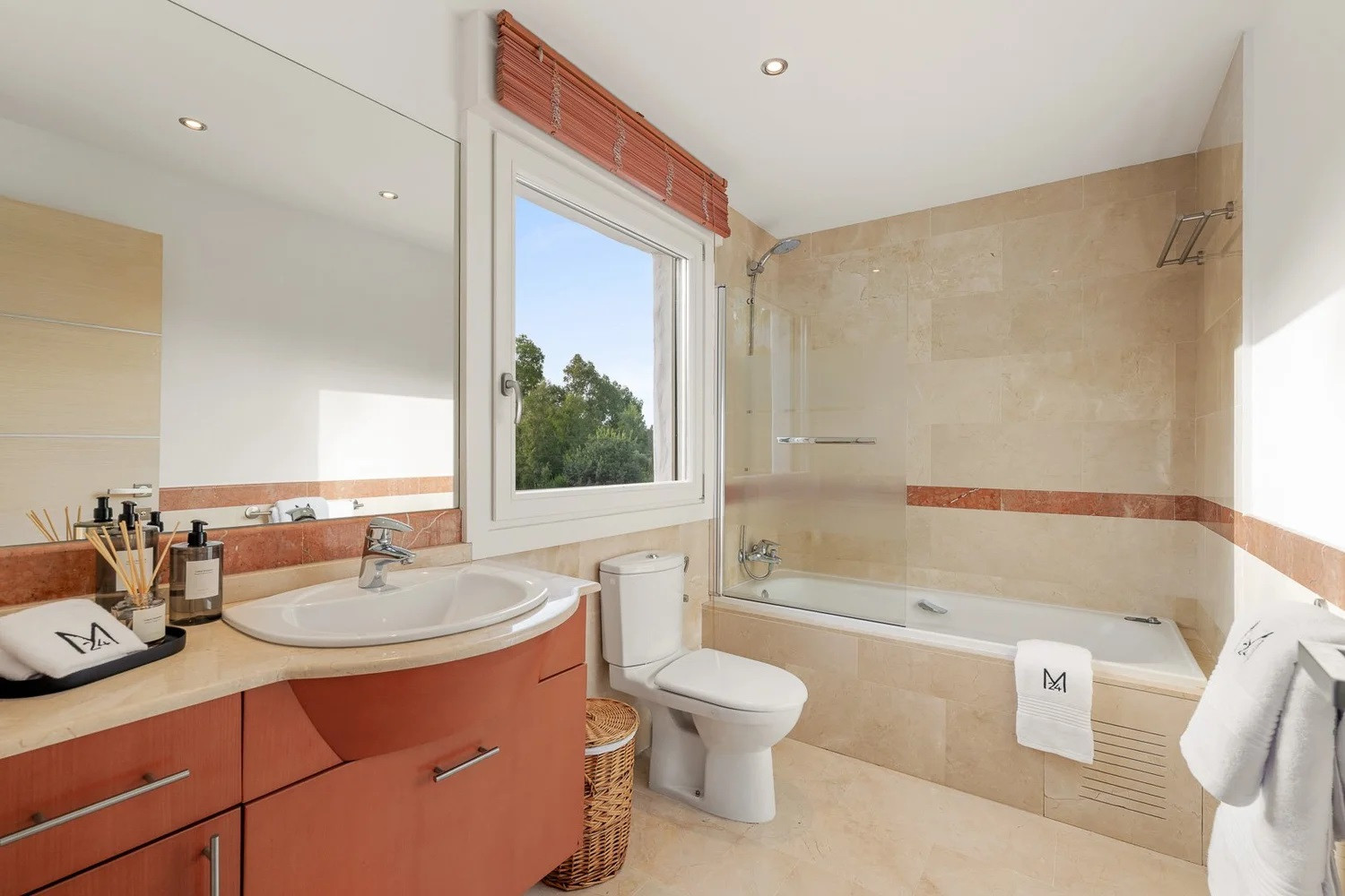 3 Bedroom Townhouse in Marbella - Photo 19