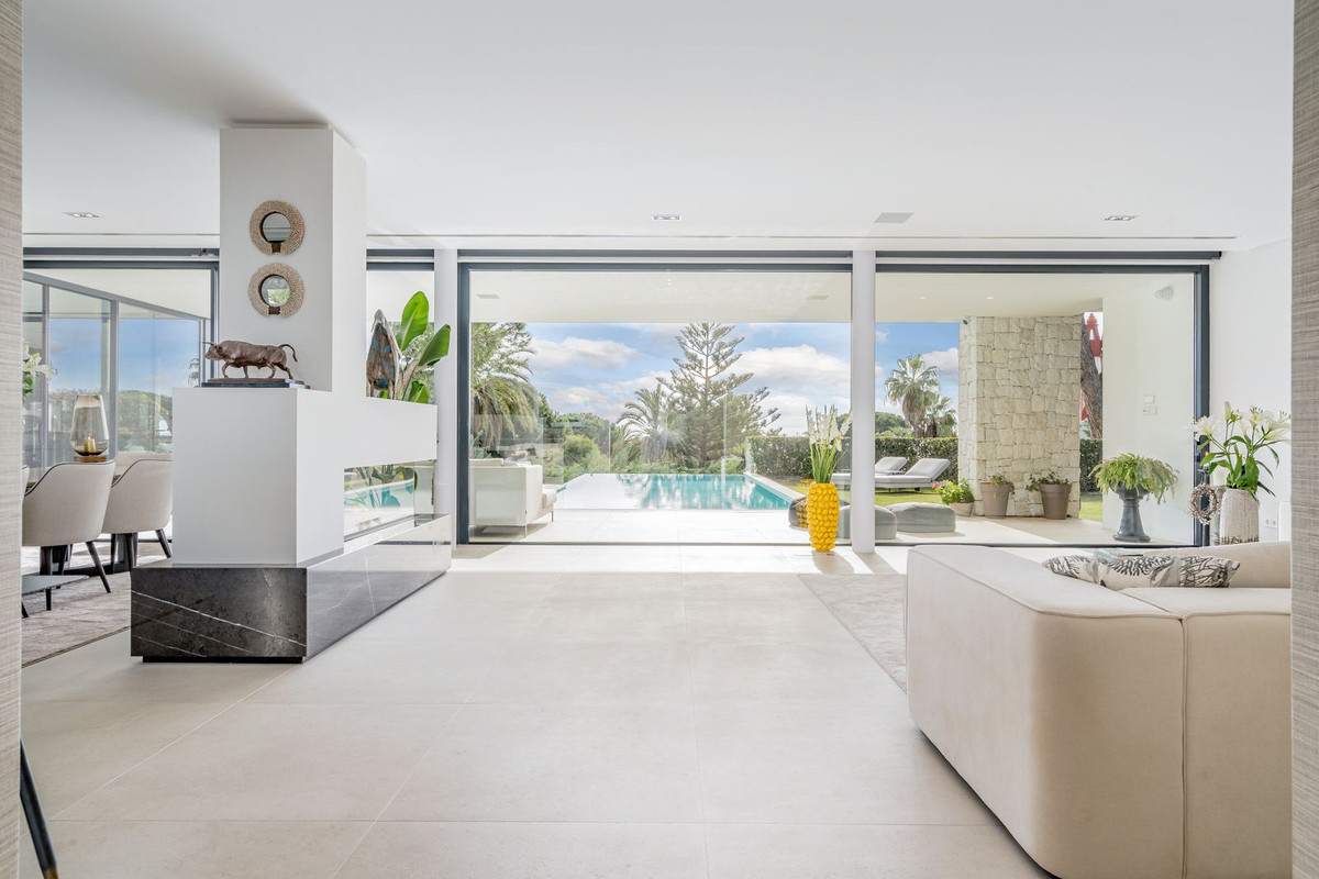 6 Bedroom Villa in Marbella - Foto 8