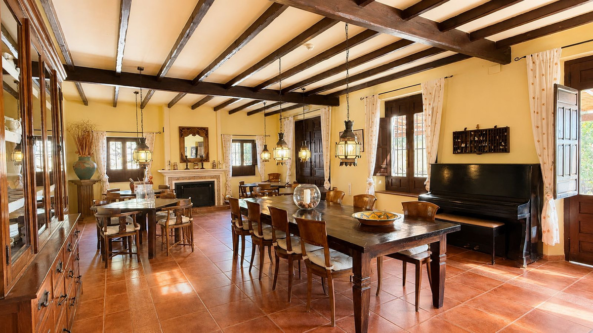 Villa con 13 camere con piscina a Malaga, Spagna – Foto 6