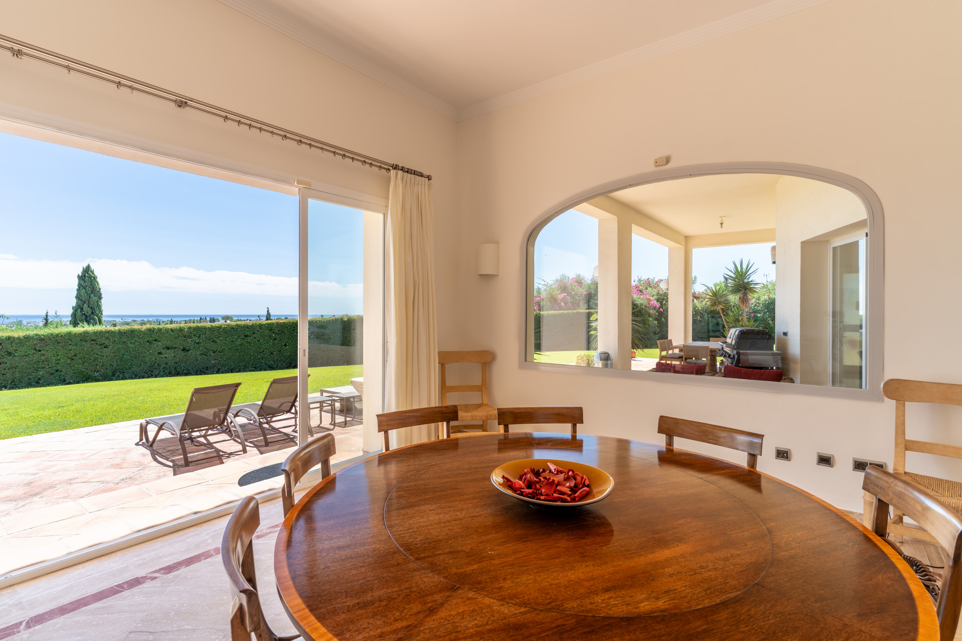 5 Bedroom Villa in Benahavís - Foto 13