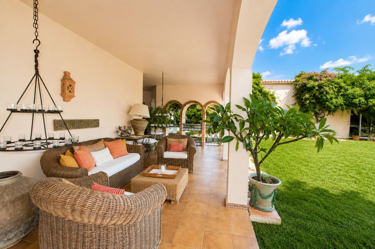 4 Bedroom Villa in Benahavís - Foto 35