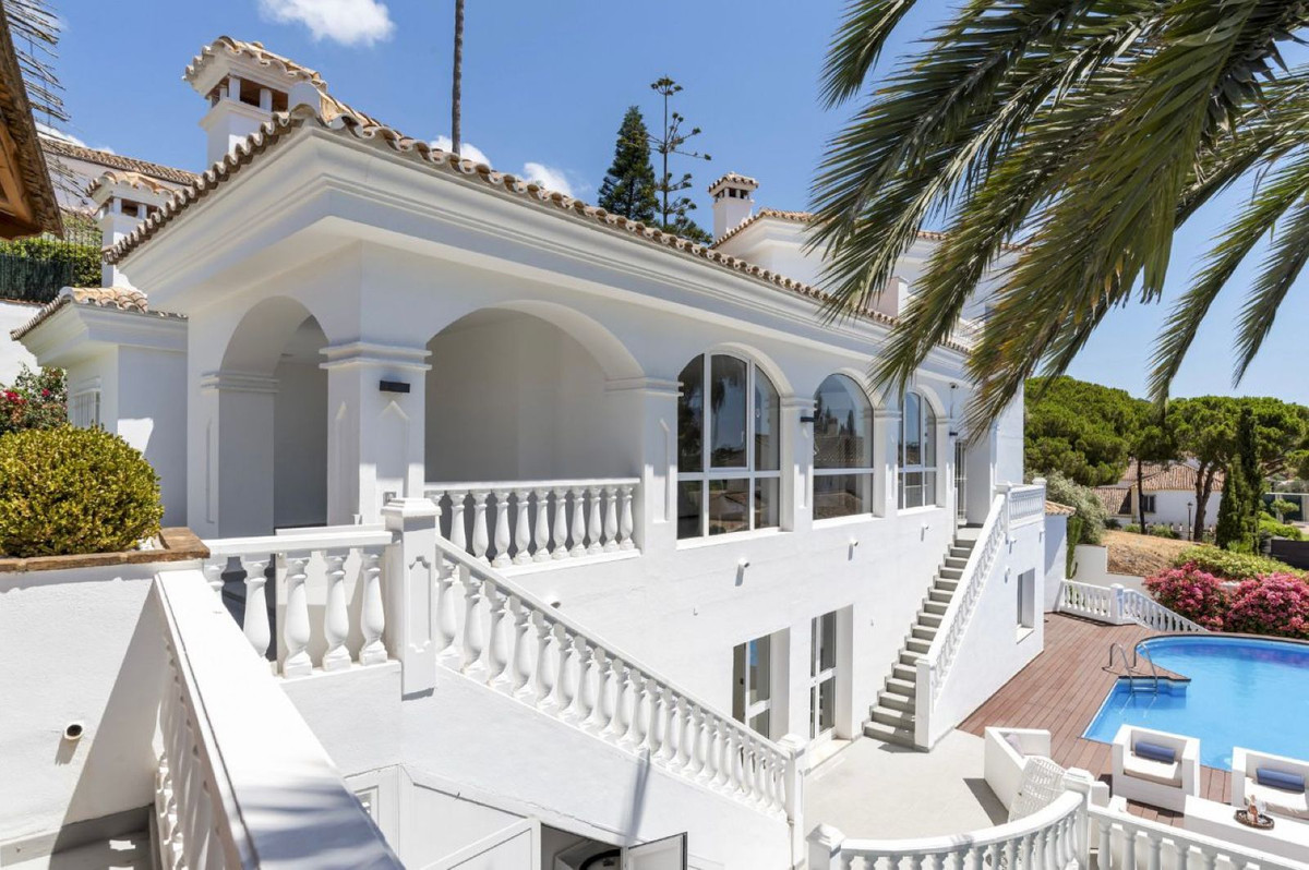 5 Bedroom Villa in Marbella