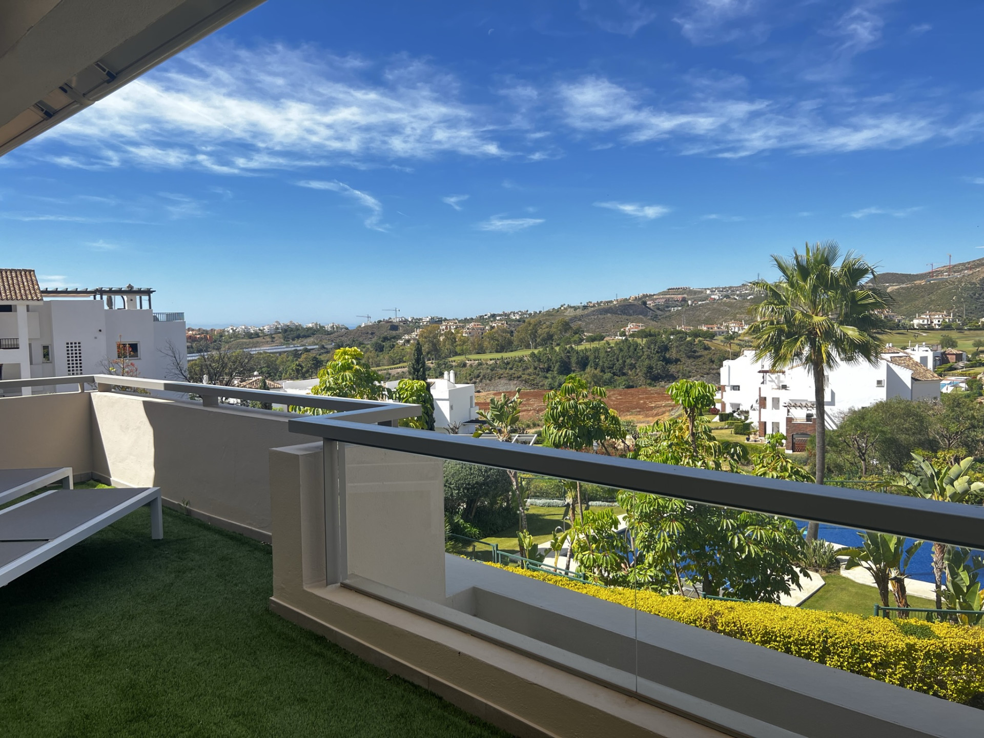 3 Bedroom Apartment in Benahavís - Photo 22