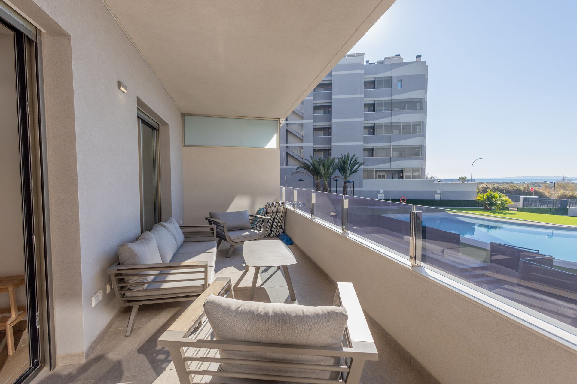 Apartamento com 3 quartos com piscina em Alicante, Espanha – Foto 21