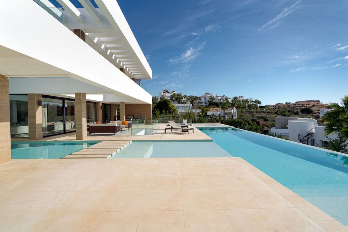 5 Bedroom Villa in Benahavís - Фото 6